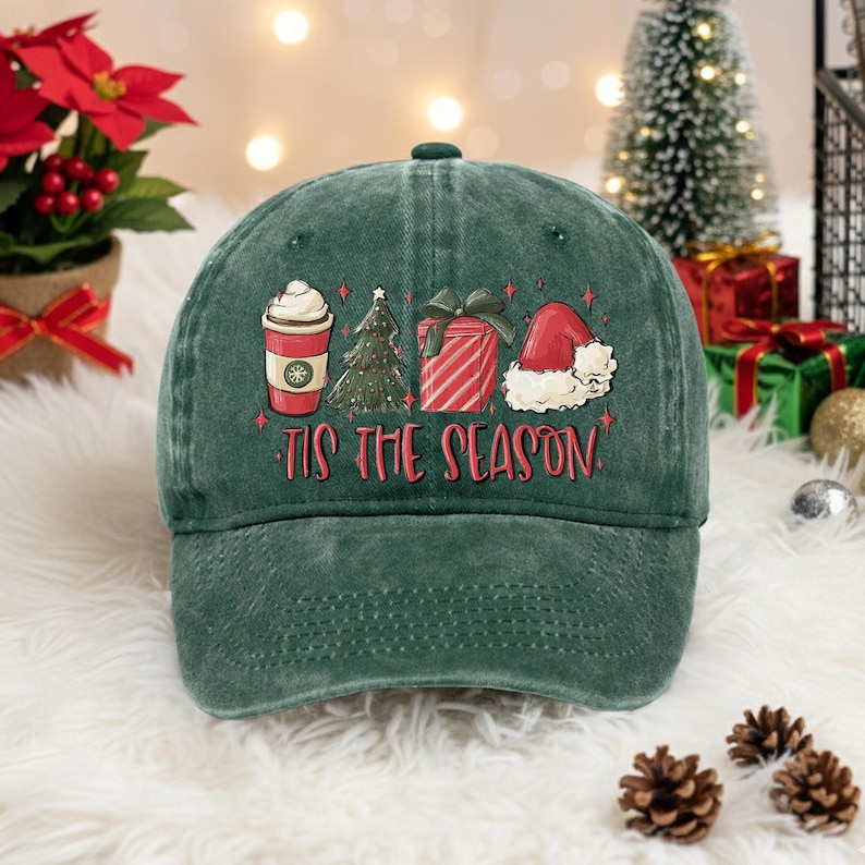 Tis the Season Holiday Baseball Cap Š Merry Christmas Hat - Festive Gift for Men And Women - Christmas Outfit Accessory