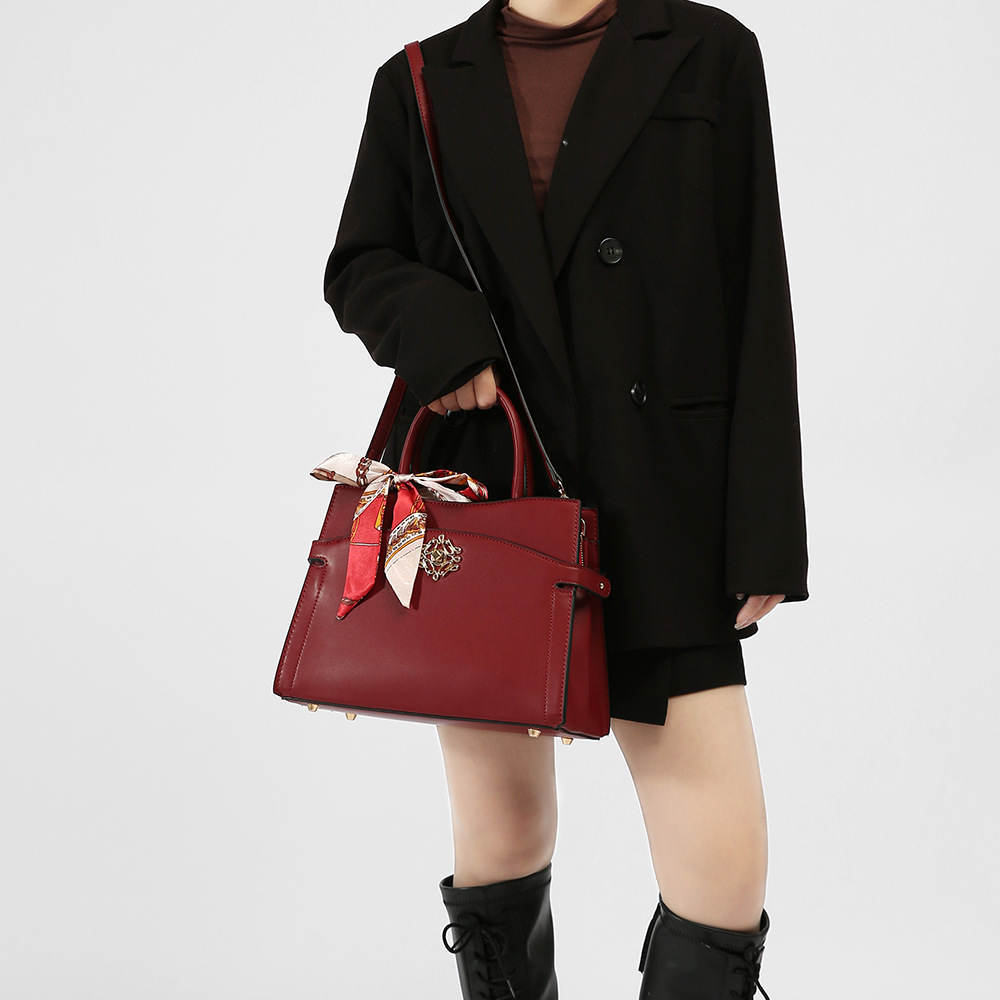 Elegant Burgundy Handbag