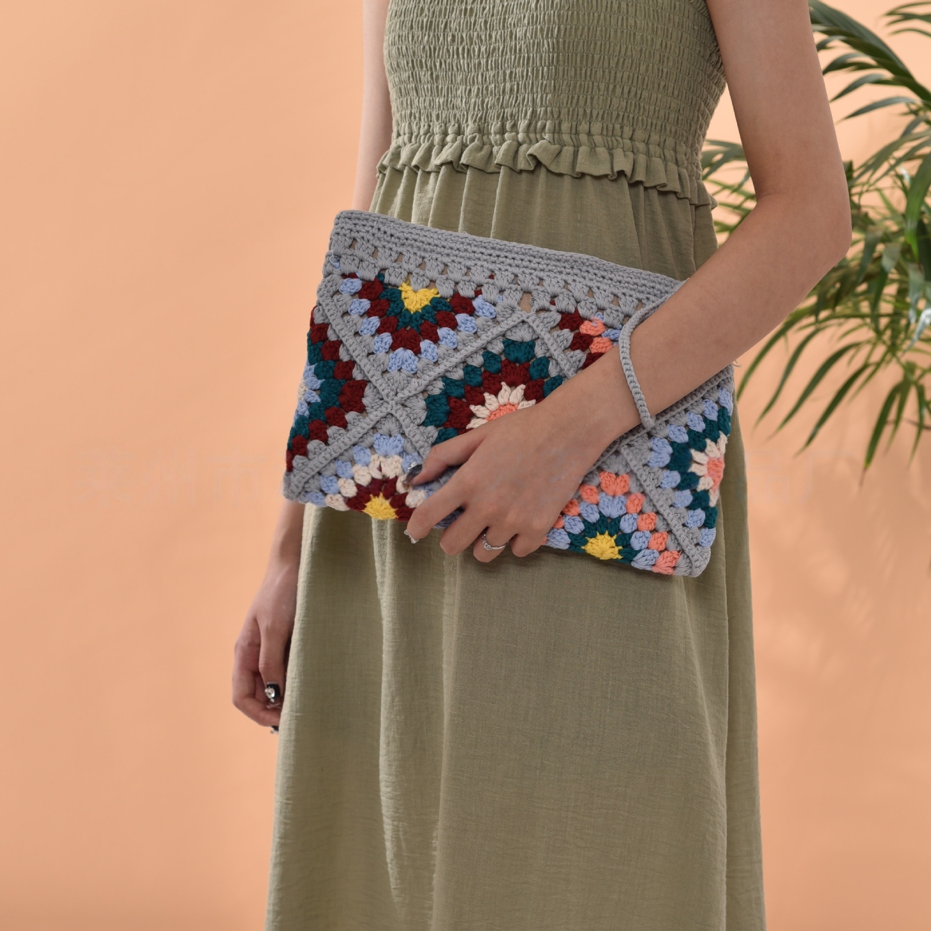 Handmade Crochet Clutch Bag Handbag Cellphone Purse for Women