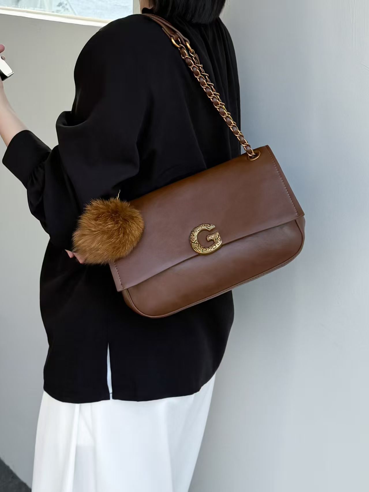 Beige Shoulder Bag with Gold Chain