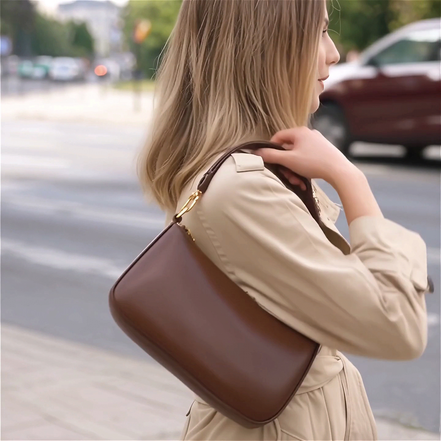 Classic Brown Leather Shoulder Bag