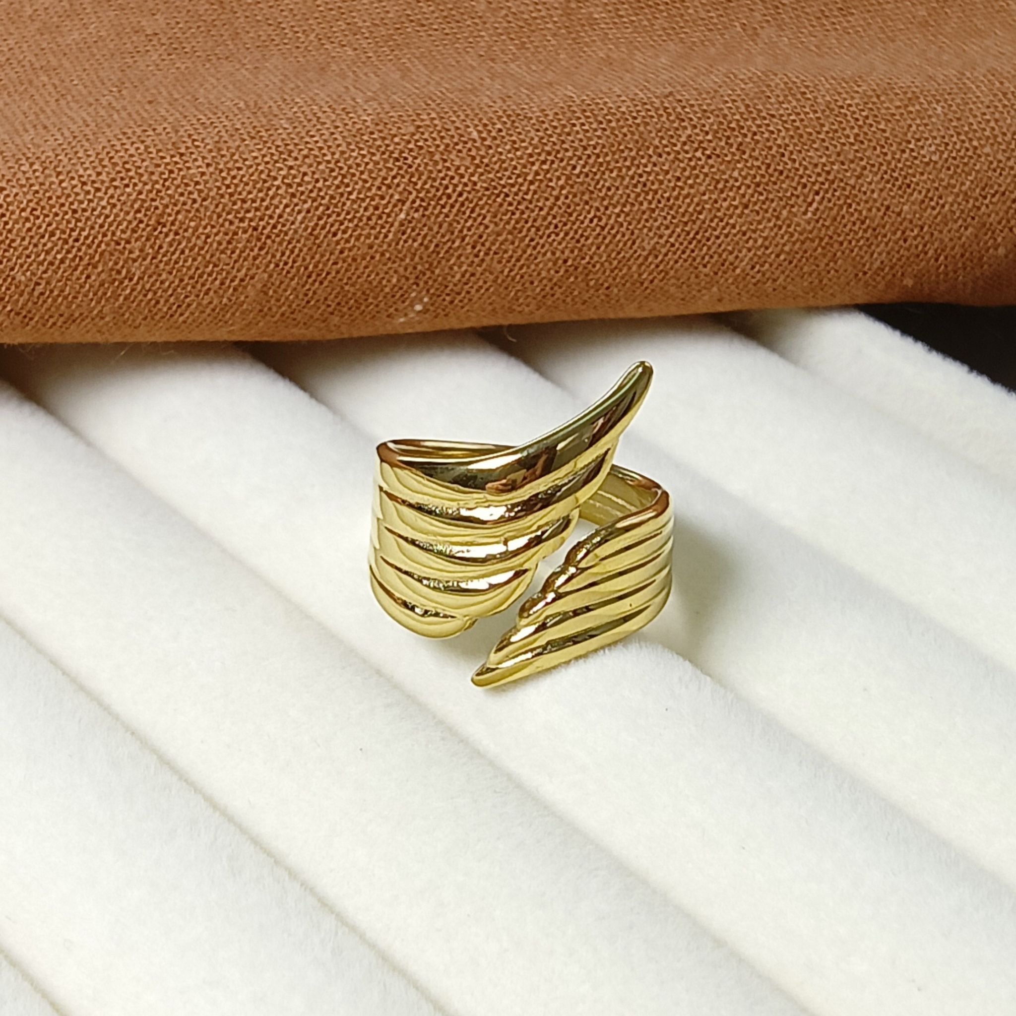 Wing-Shaped Ring 18K Gold-Plated