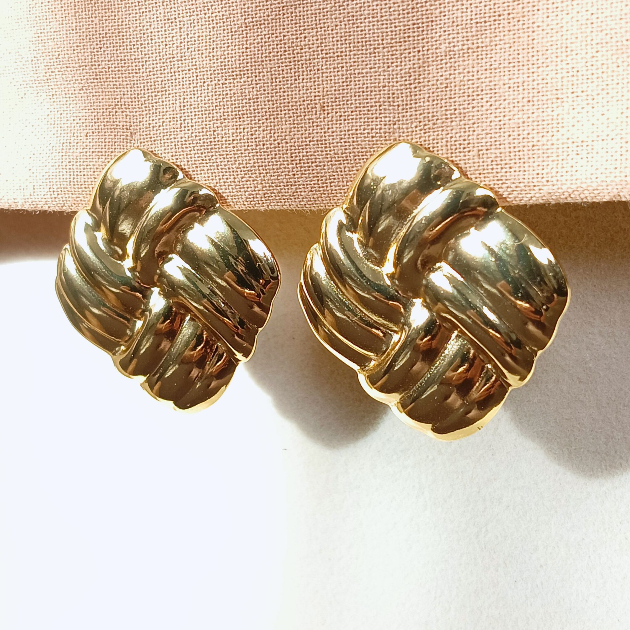 Gold Woven Knot Retro Chic Earrings