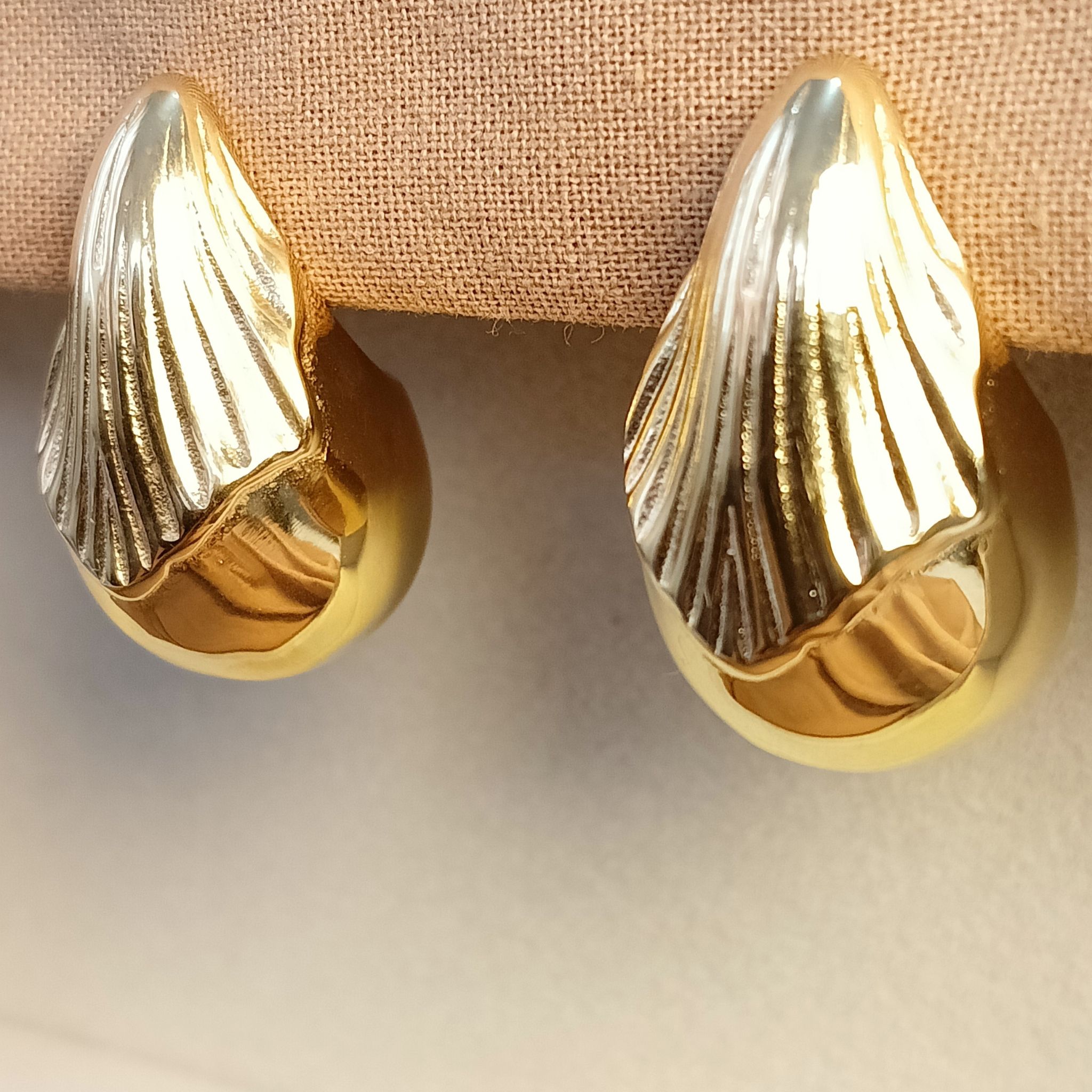 Gold Teardrop Earrings