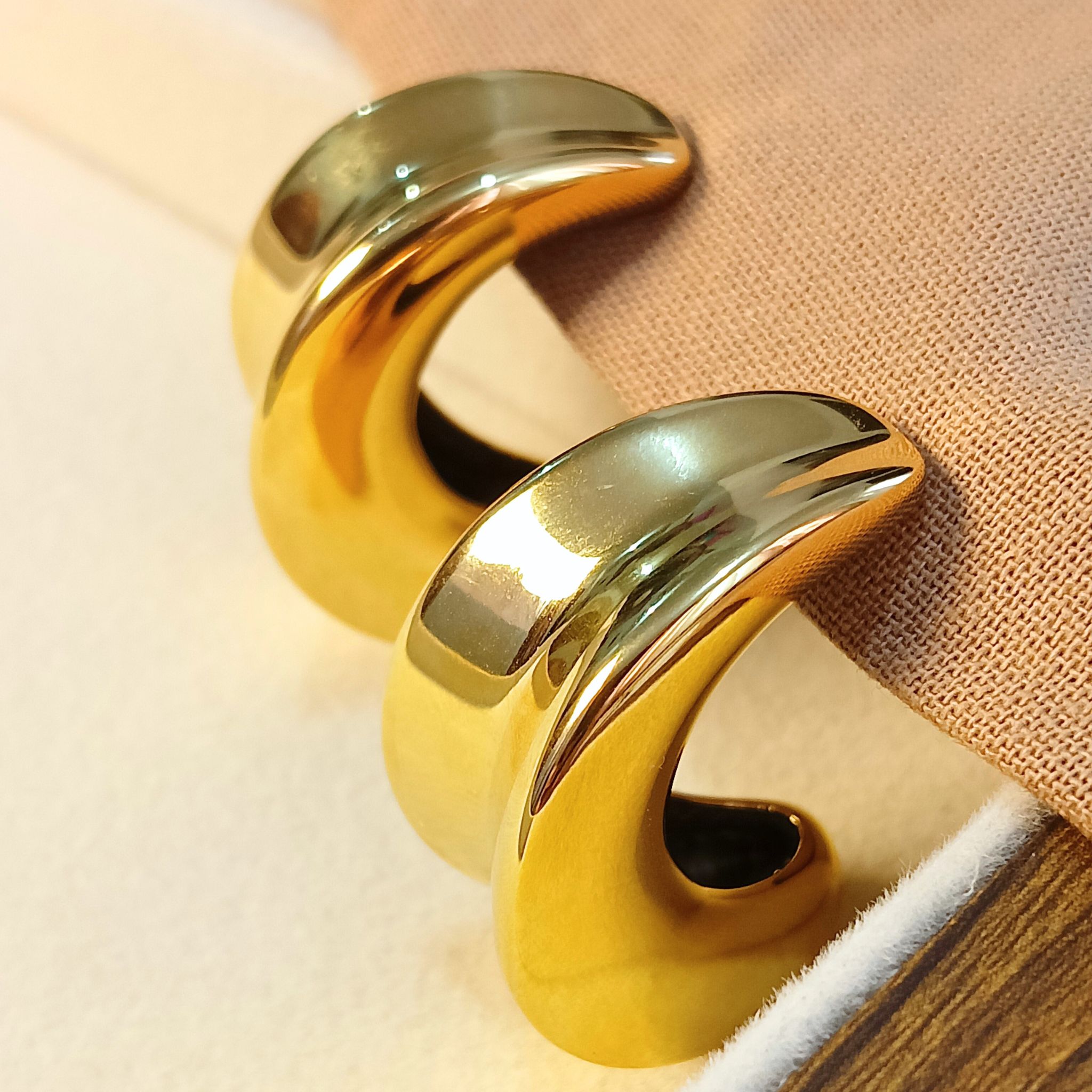 The Boss Statement Hoop Earrings