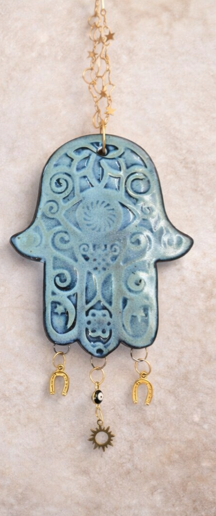 Main de Fatma en céramique