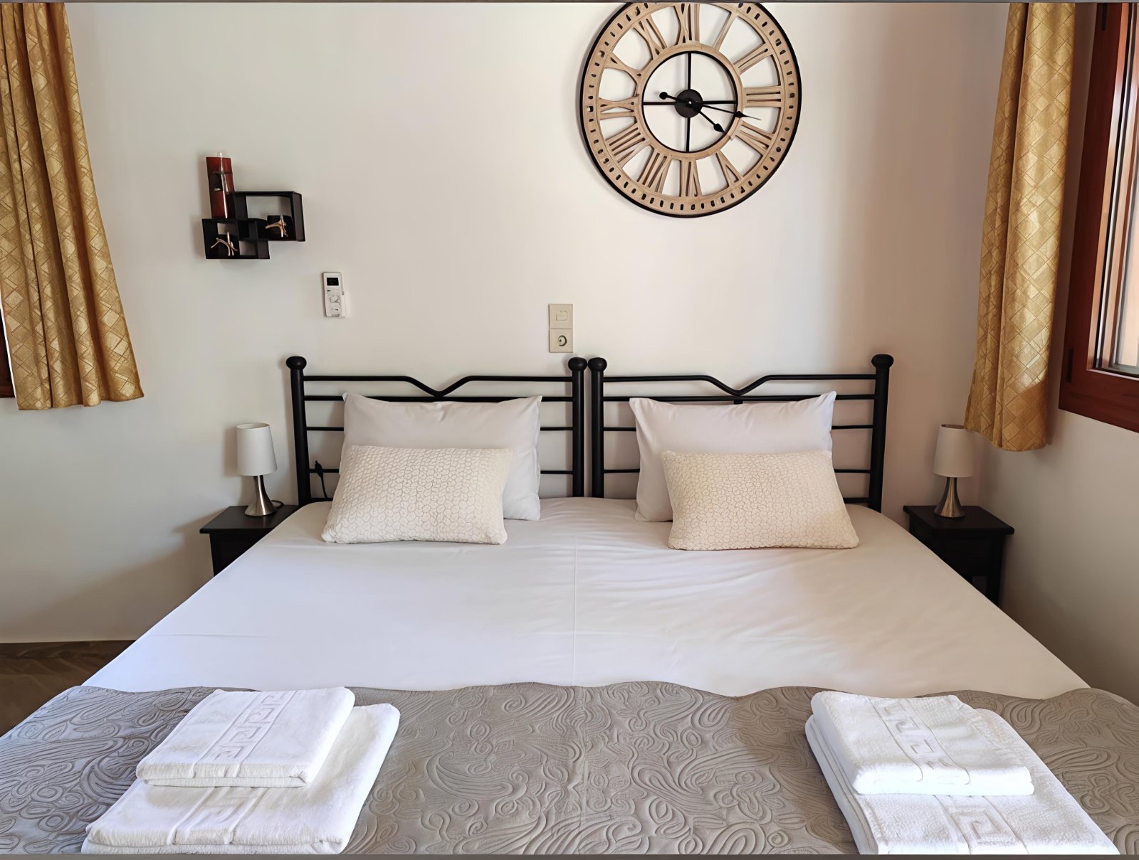 Deluxe Stone Studio for Couples