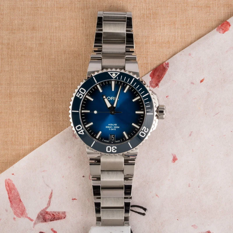 The Oris Aquis Date