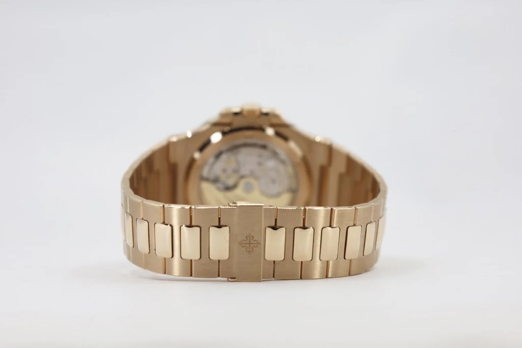 🚢 Patek Philippe Nautilus 