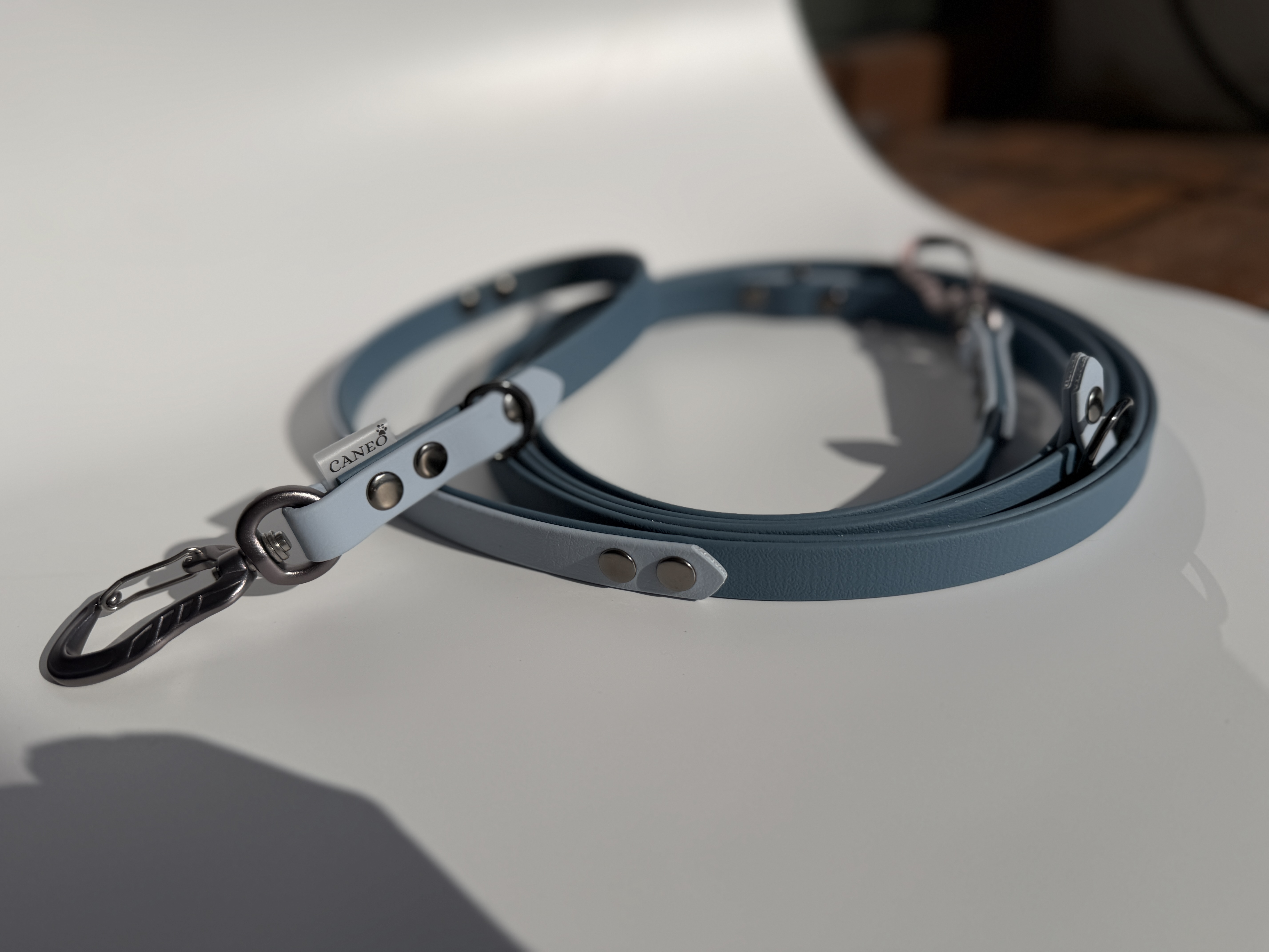 Daugiafunkcinis pavadėlis Milli su papildoma rankena (16mm)