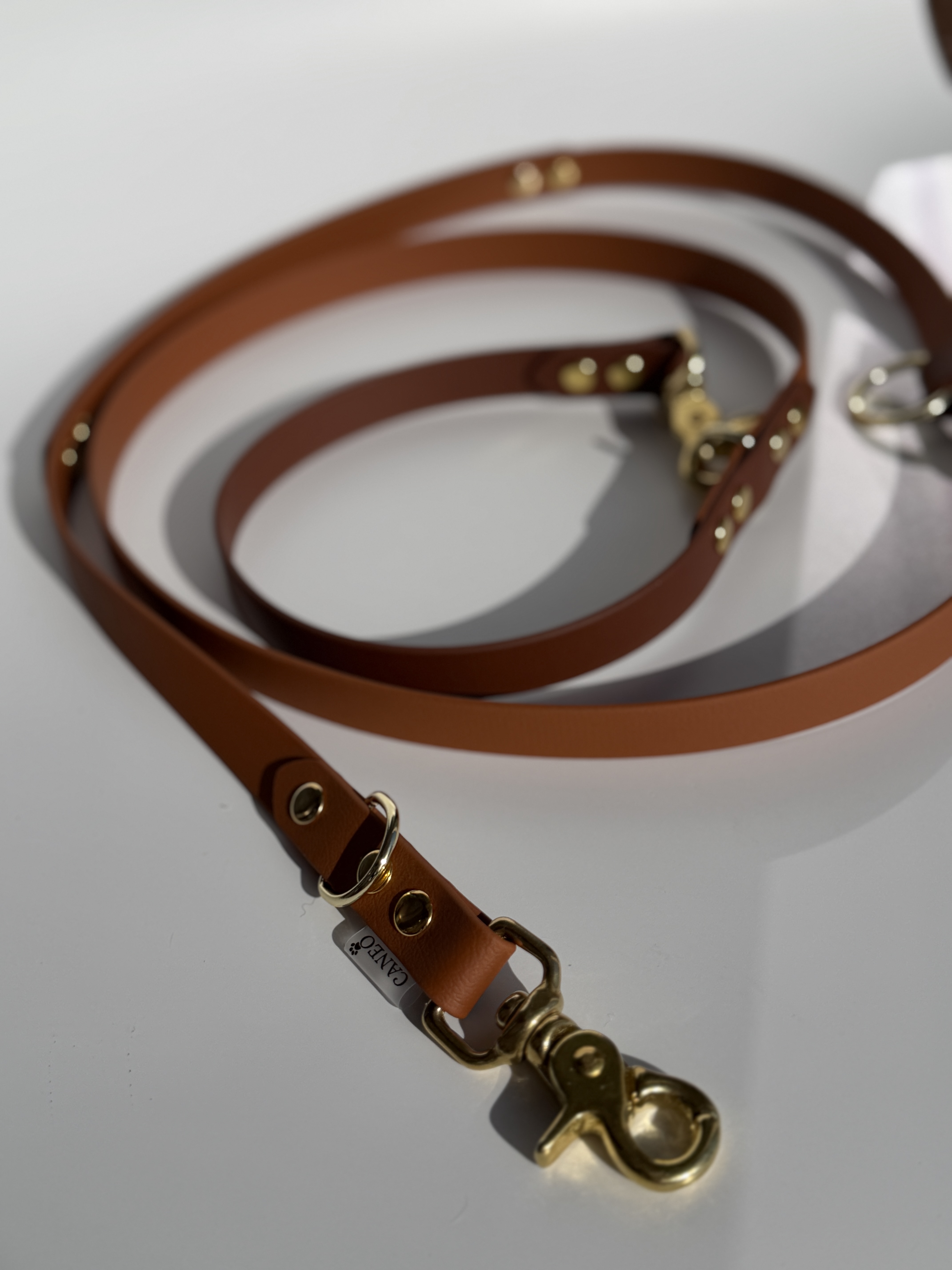 Daugiafunkcinis pavadėlis Lumi su papildoma rankena (19mm)