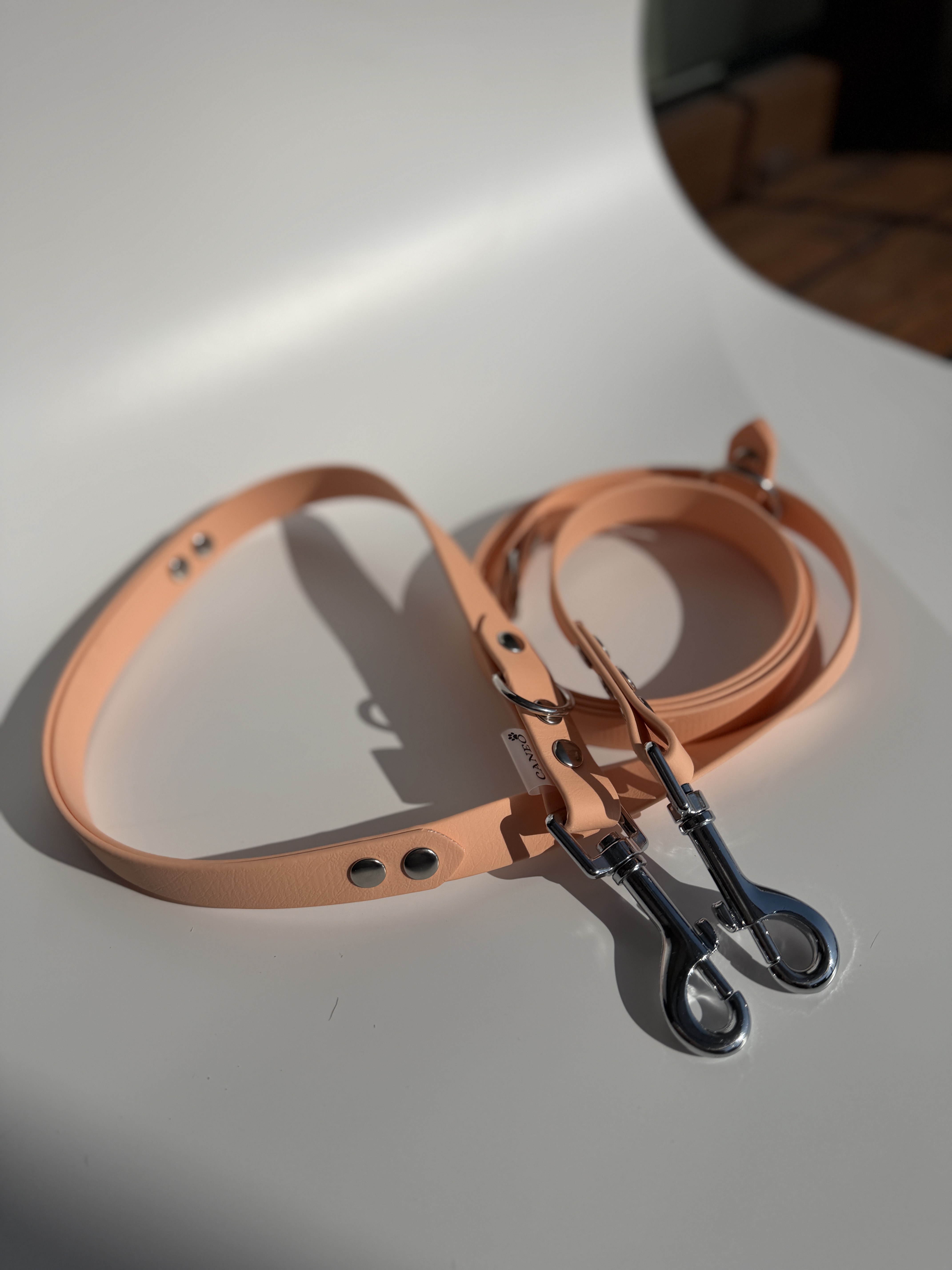 Daugiafunkcinis pavadėlis Nero su papildoma rankena (19mm)