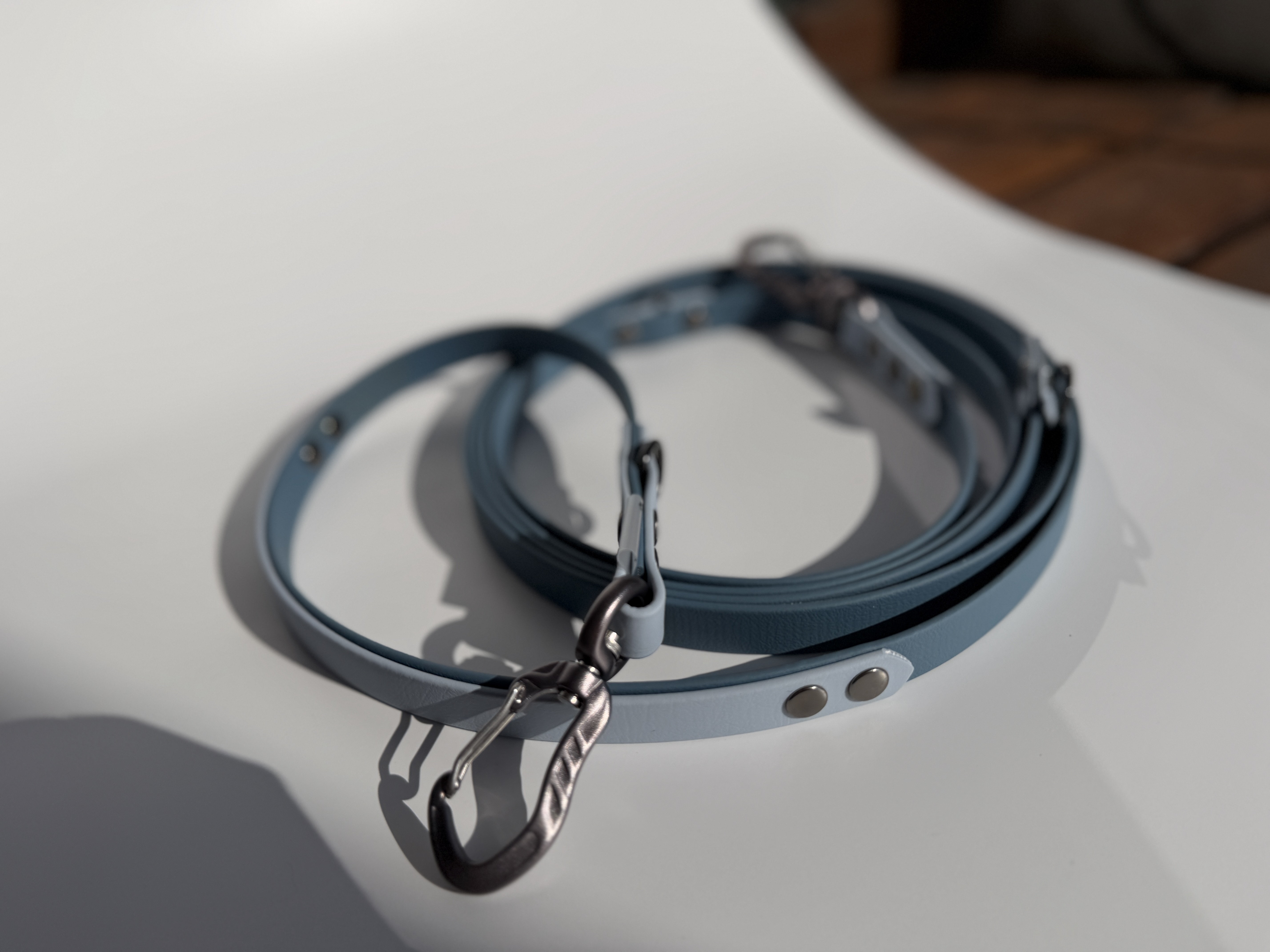 Daugiafunkcinis pavadėlis Milli su papildoma rankena (16mm)