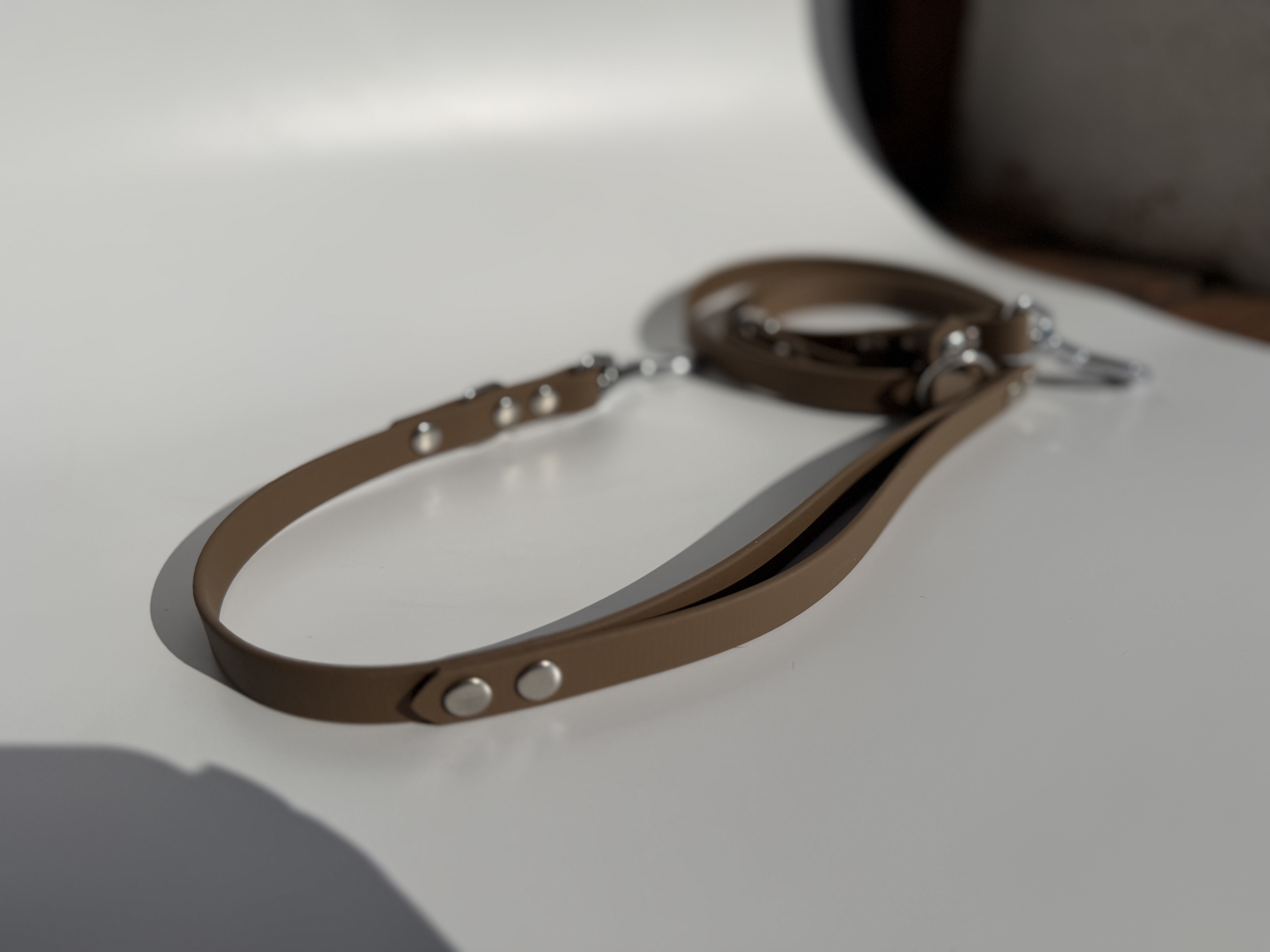 Daugiafunkcinis pavadėlis Nero su papildoma rankena (16mm)