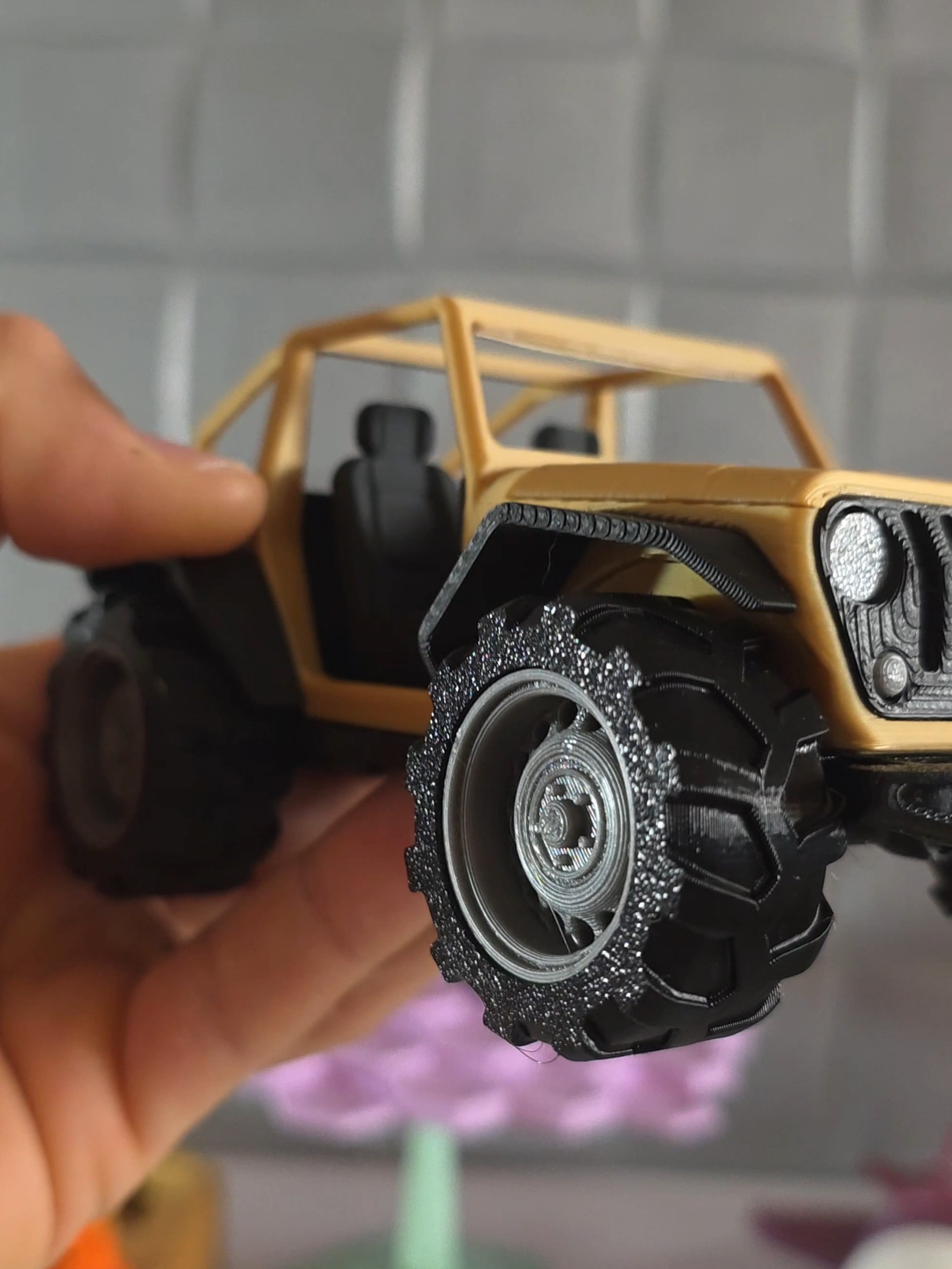 Jeep igračka sa gumenim točkovima – 3D terenski model