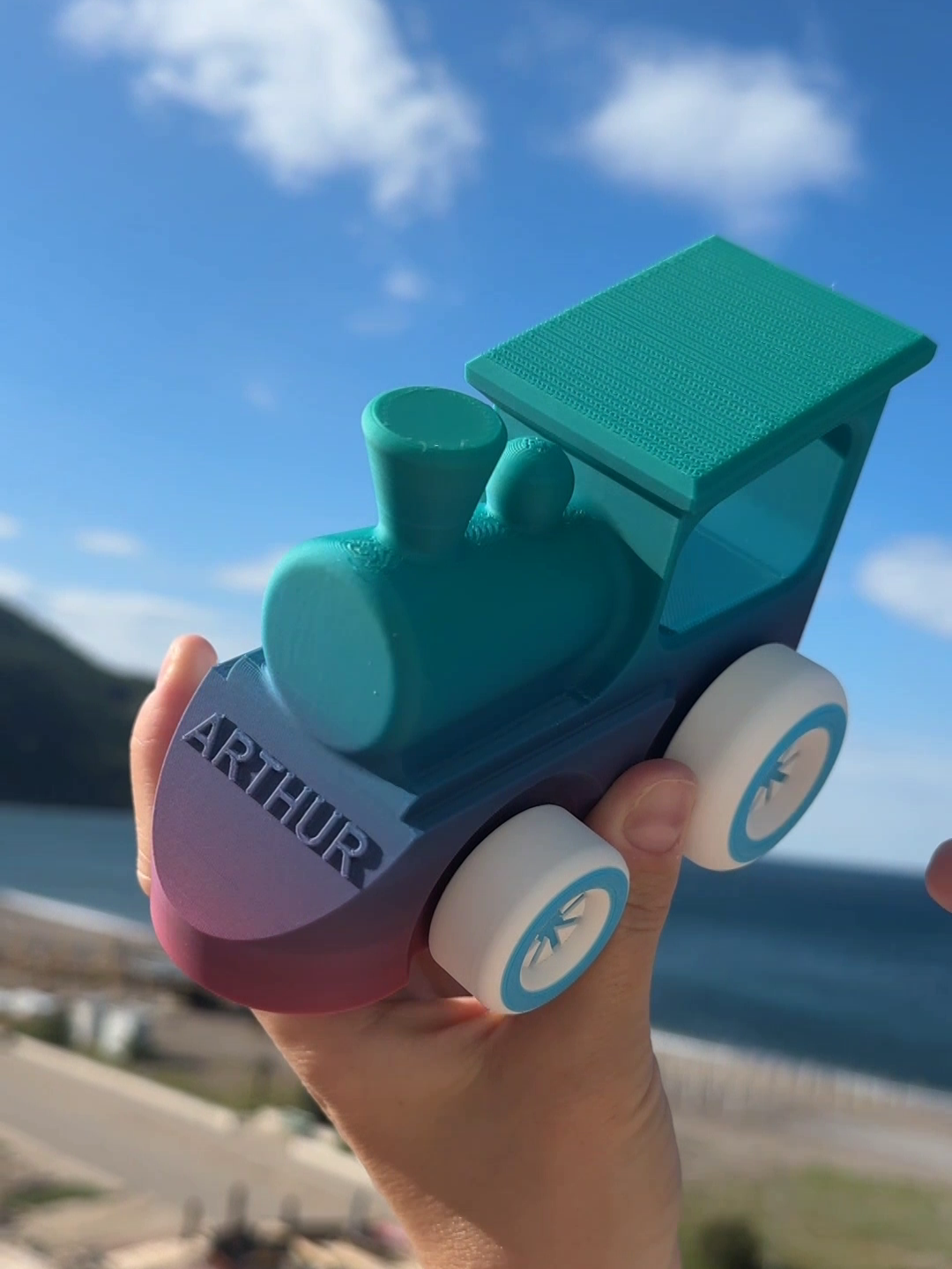 Dečiji vozić sa imenom i vagonimA