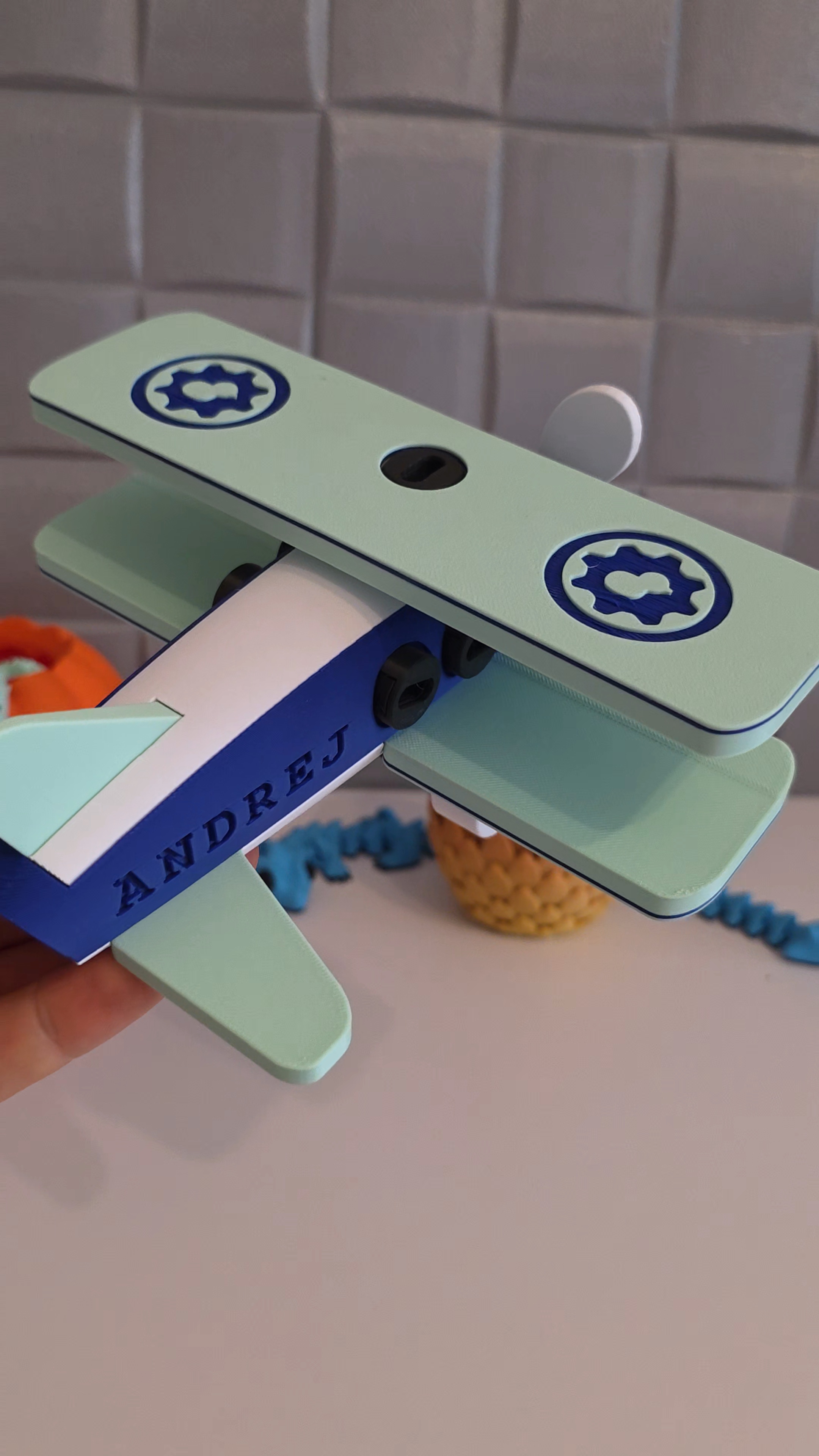 Rasklopivi avion sa priborom 🛩️