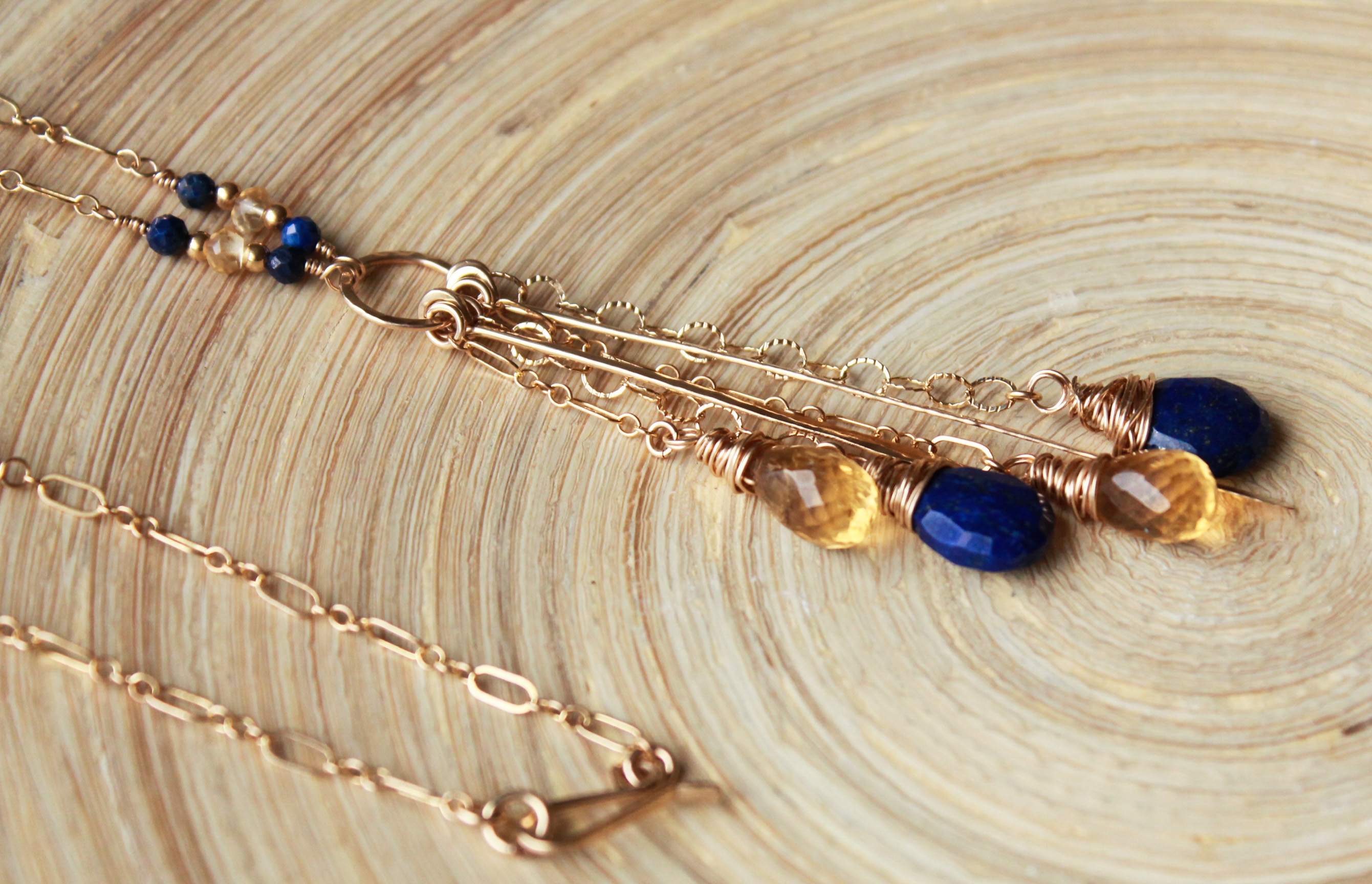 Stunning long necklace with Lapis lazuli and Citrine