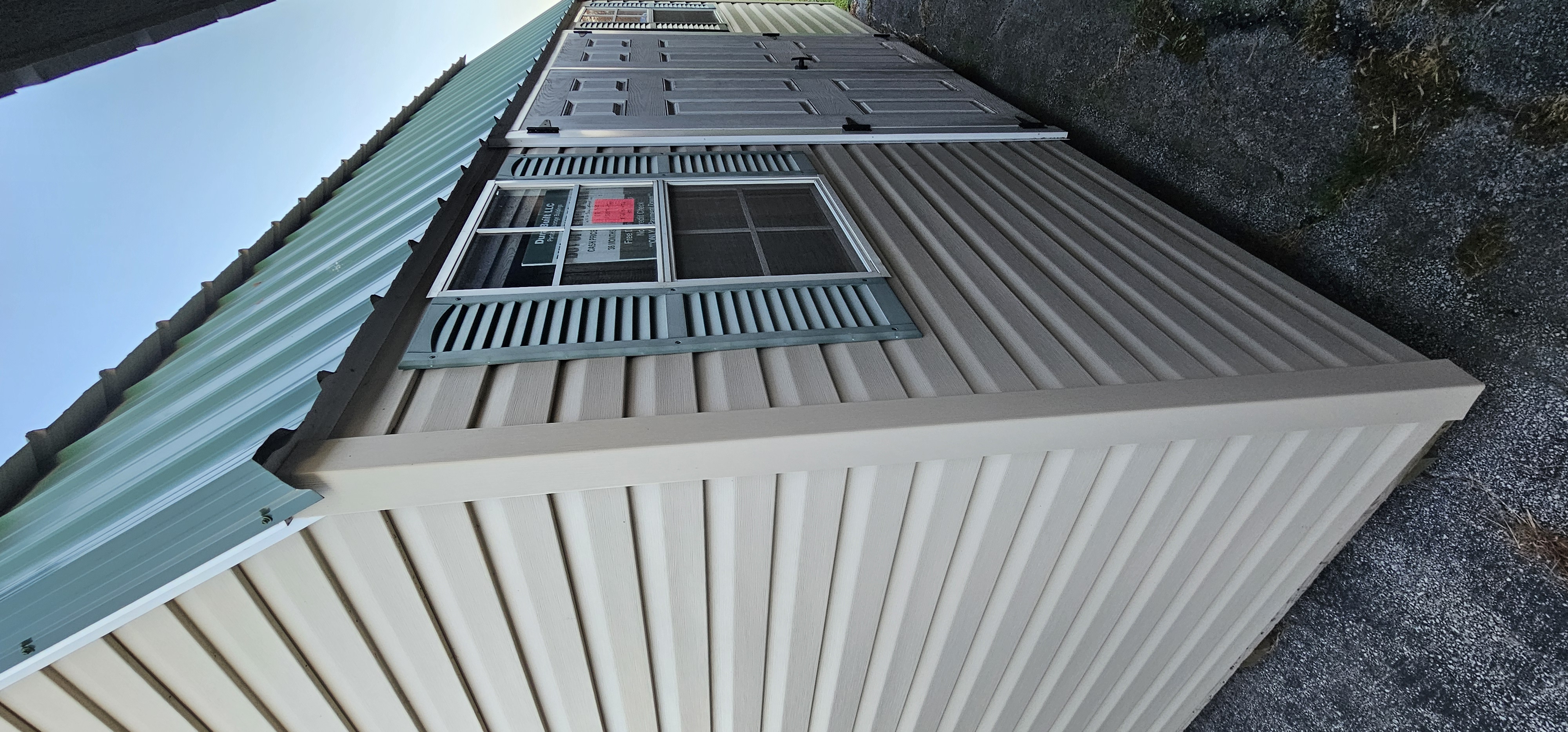 Premium Vinyl 2 Loft Barn