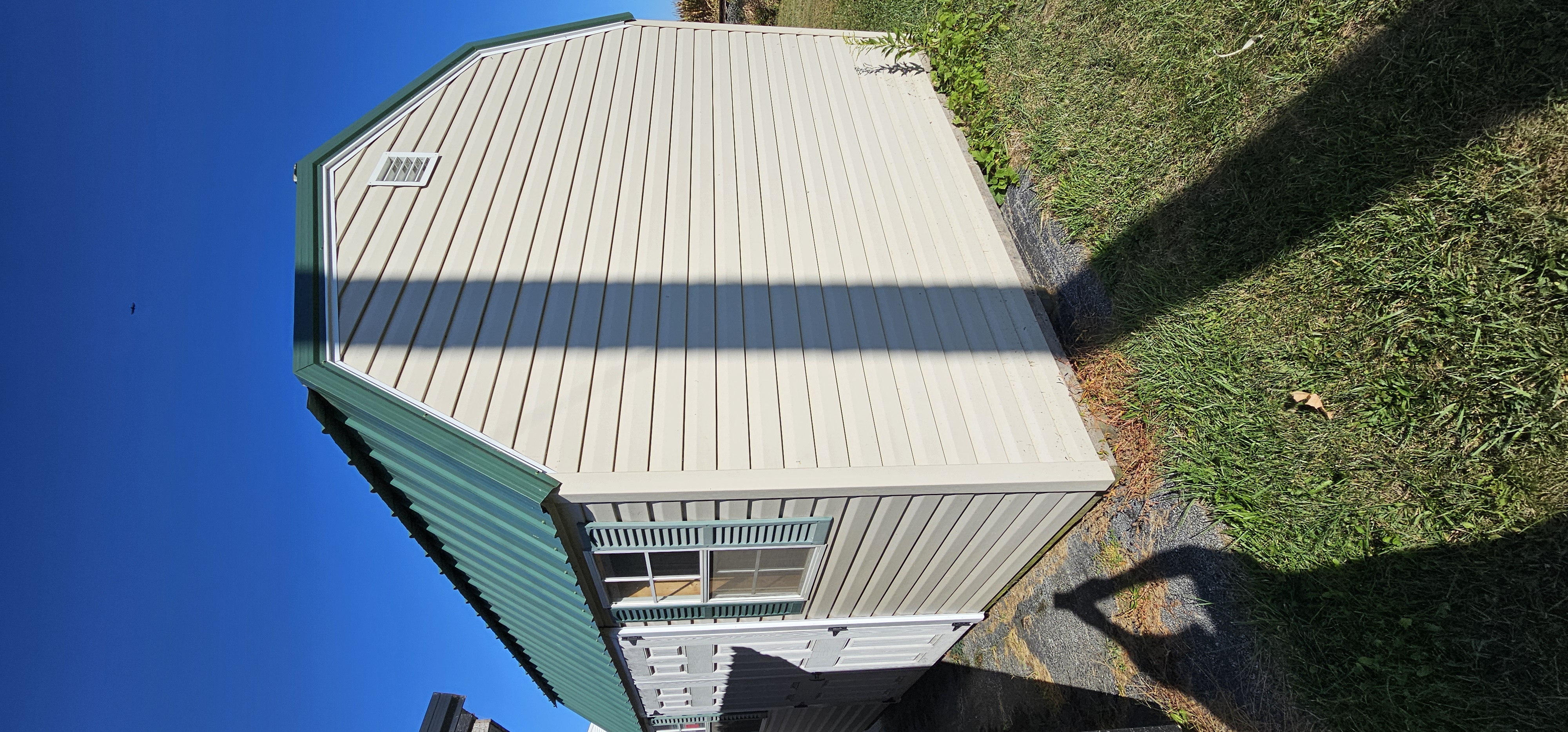 Premium Vinyl 2 Loft Barn