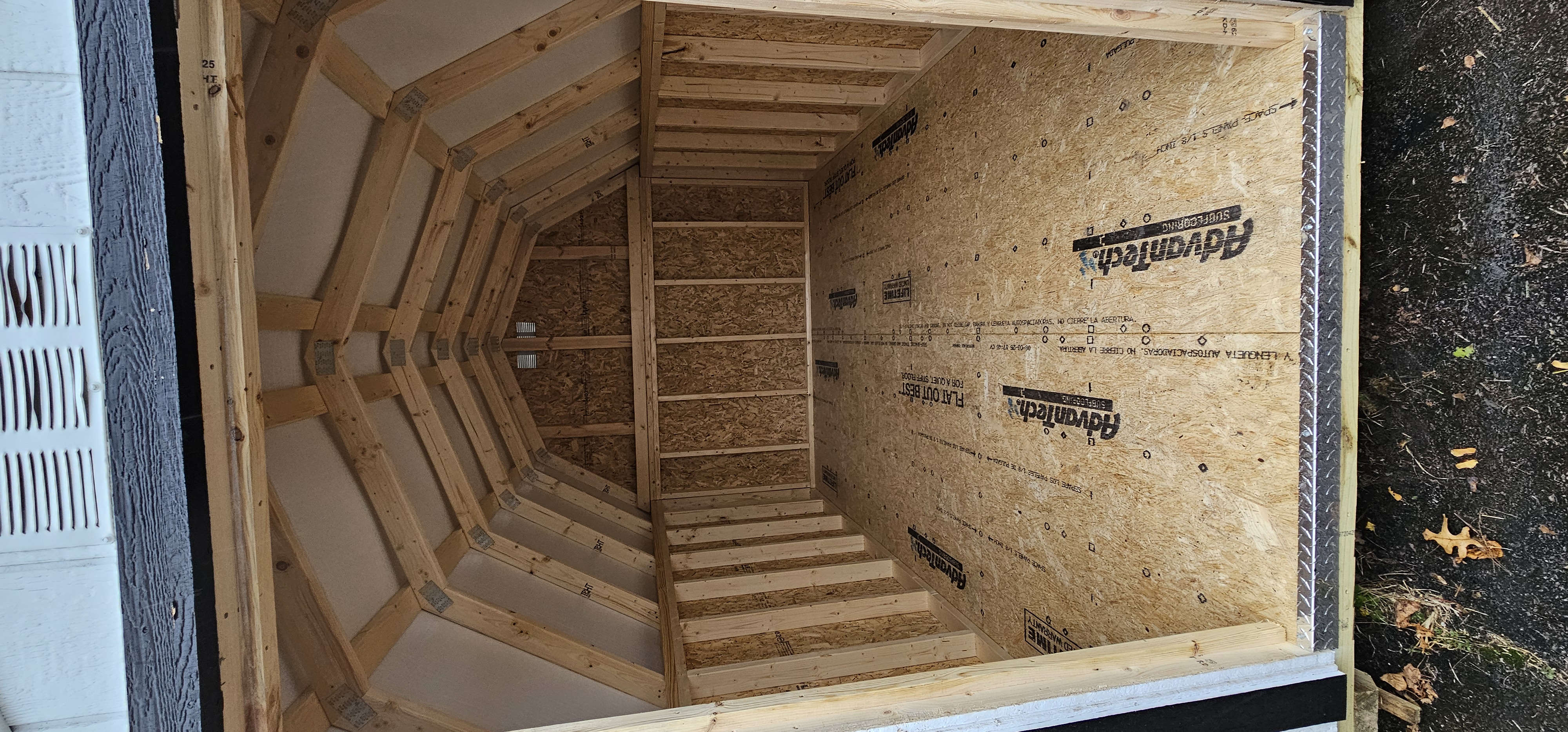 Traditional Style Barn