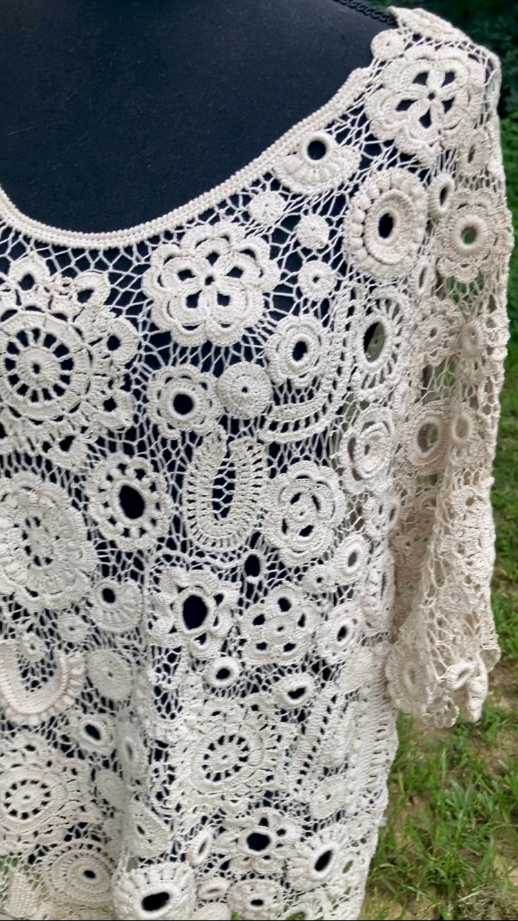 Irish Lace Top off white