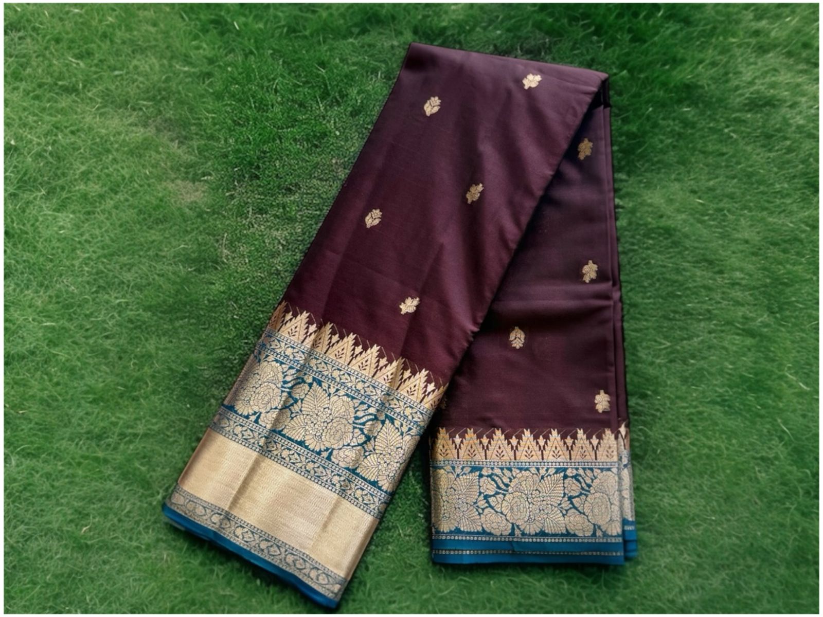 maroon saree with gold zari work Soft Pattu