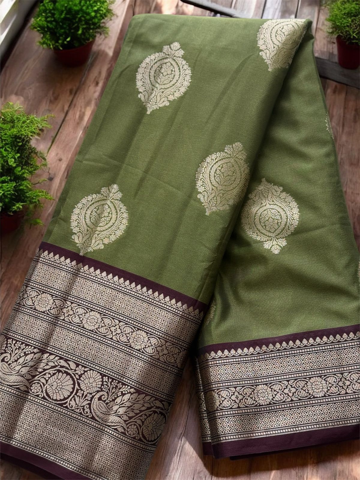 Elegant Green Color brown Border Soft pattu Saree