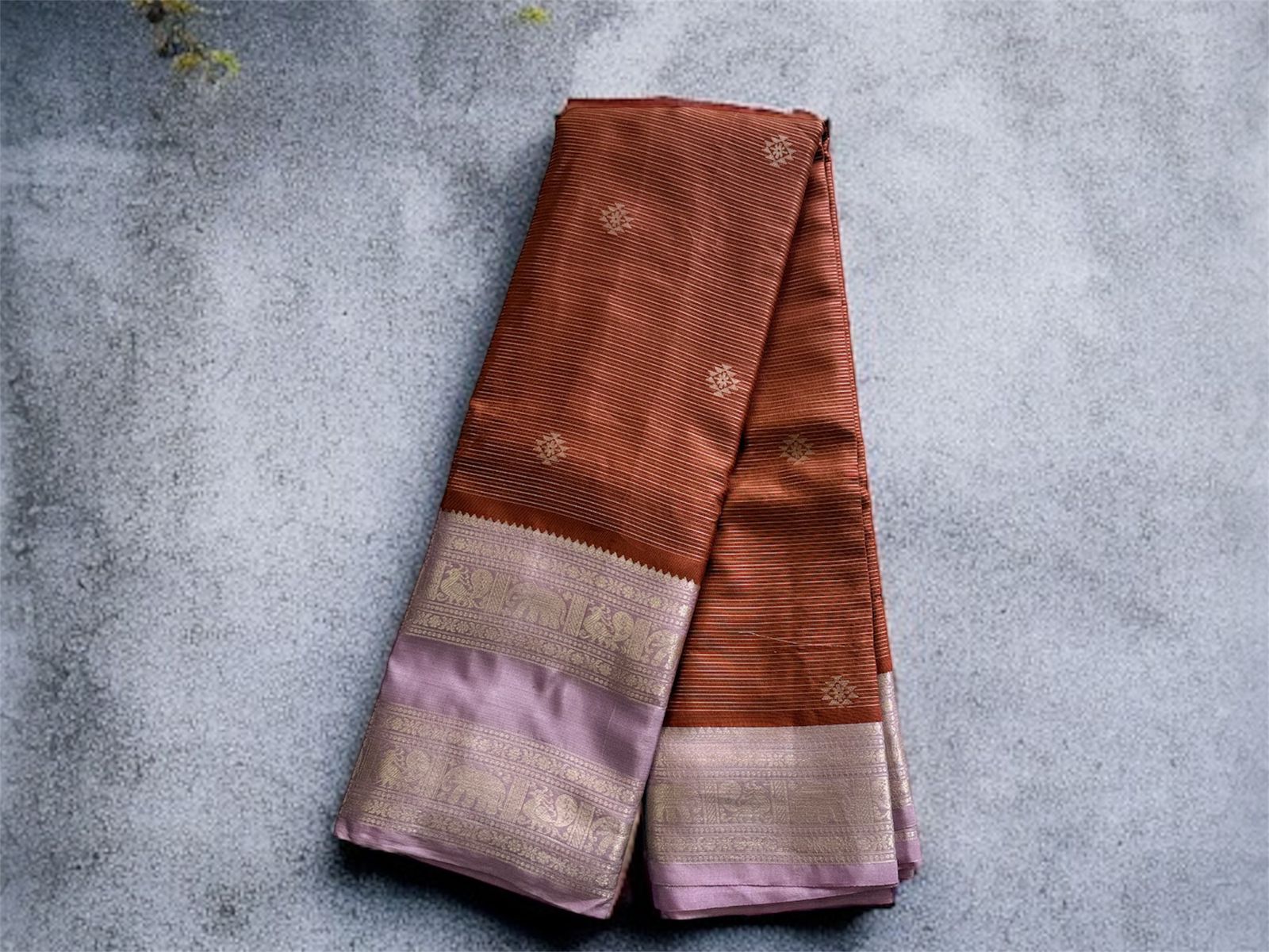 Elegant brown and lavender Vintage Collection  