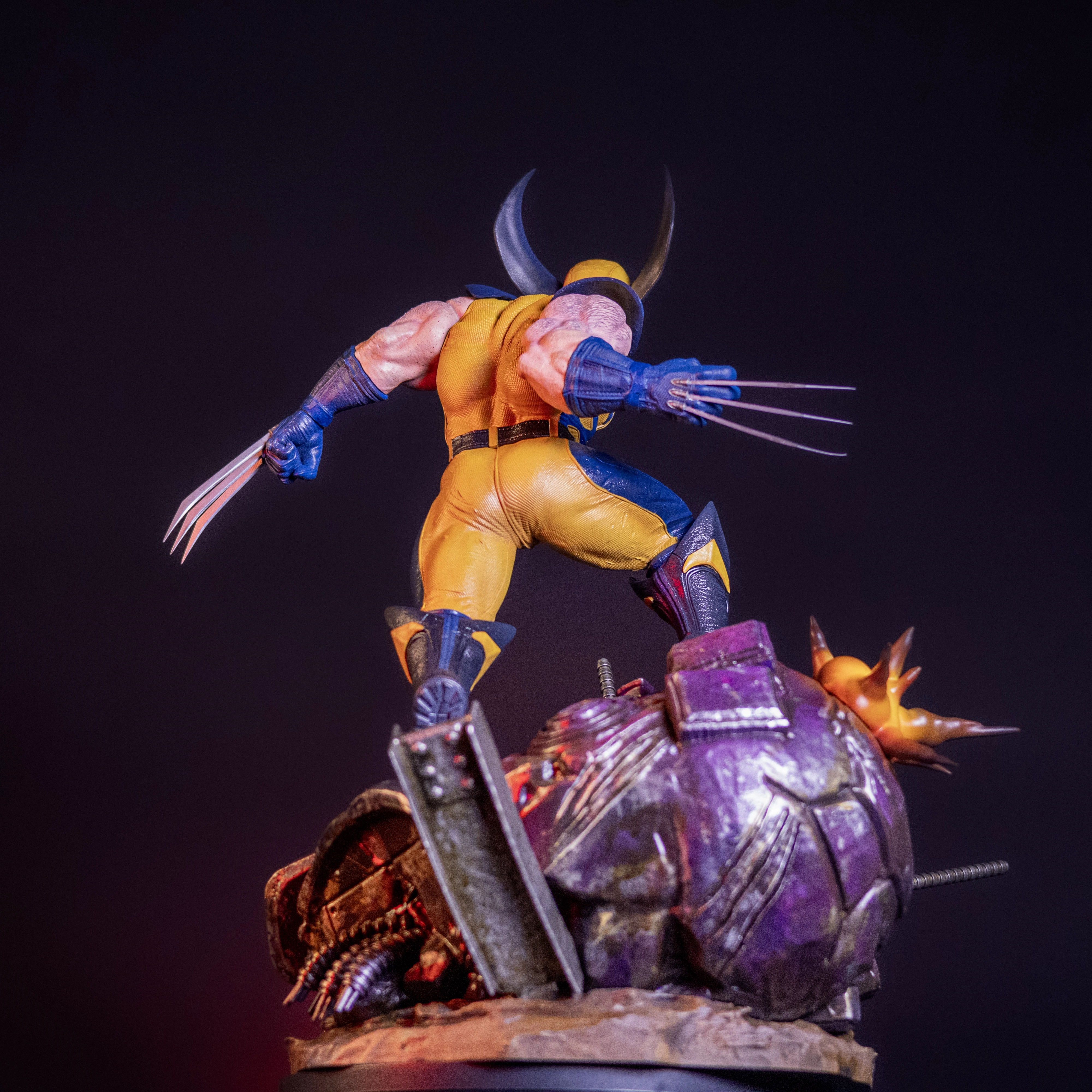 Weapon X Unleashed - Hand-Painted Wolverine Statue