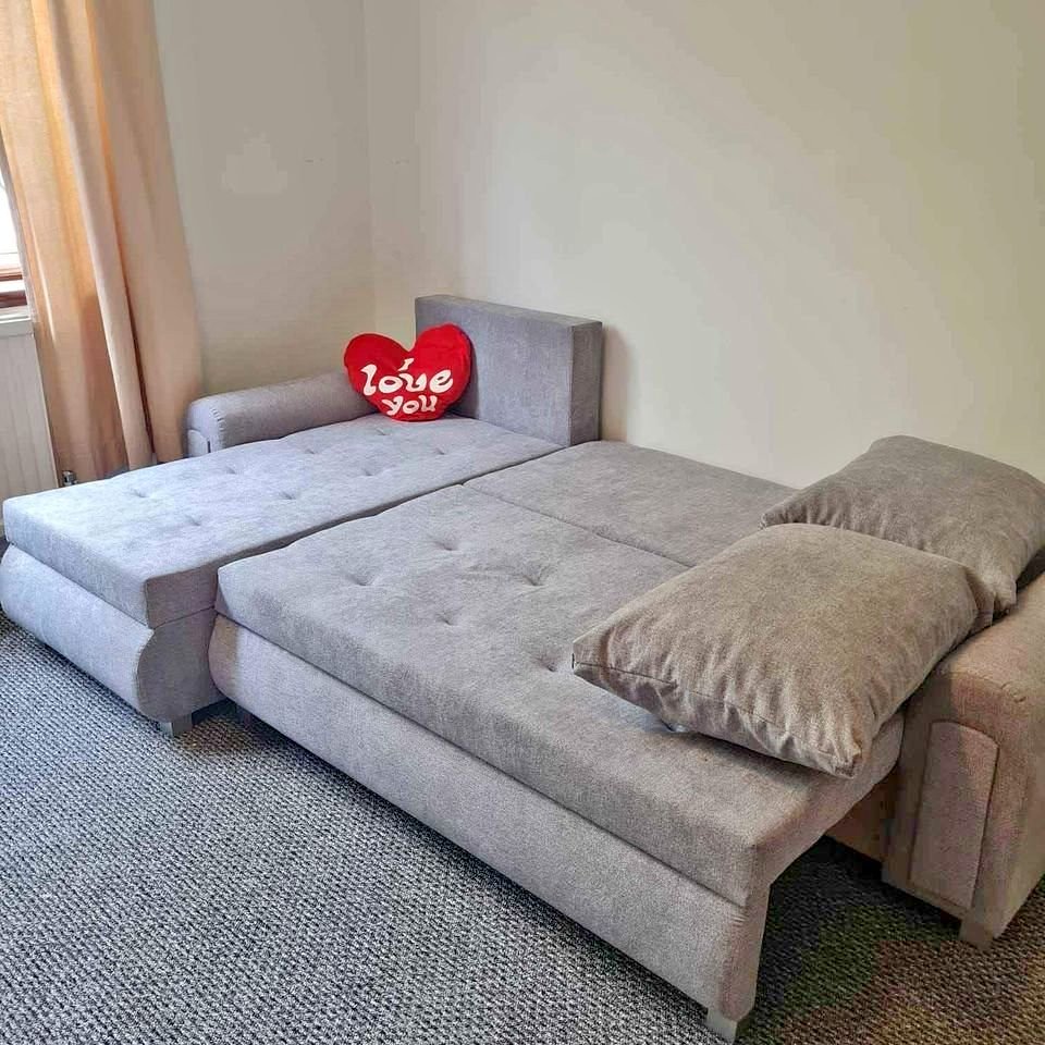 Luxuary Brand New Berlin SOfa Beds
