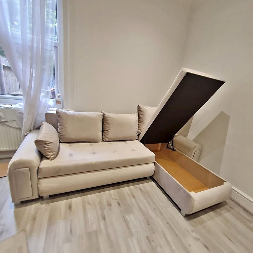 Luxuary Brand New Berlin SOfa Beds