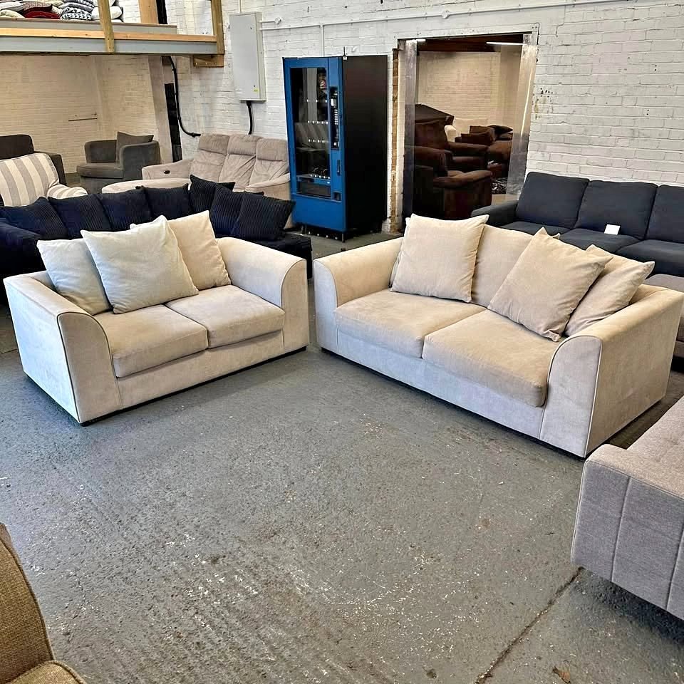 Luxuary Branded Dylan Corner And 2+3 Seater  Sofa