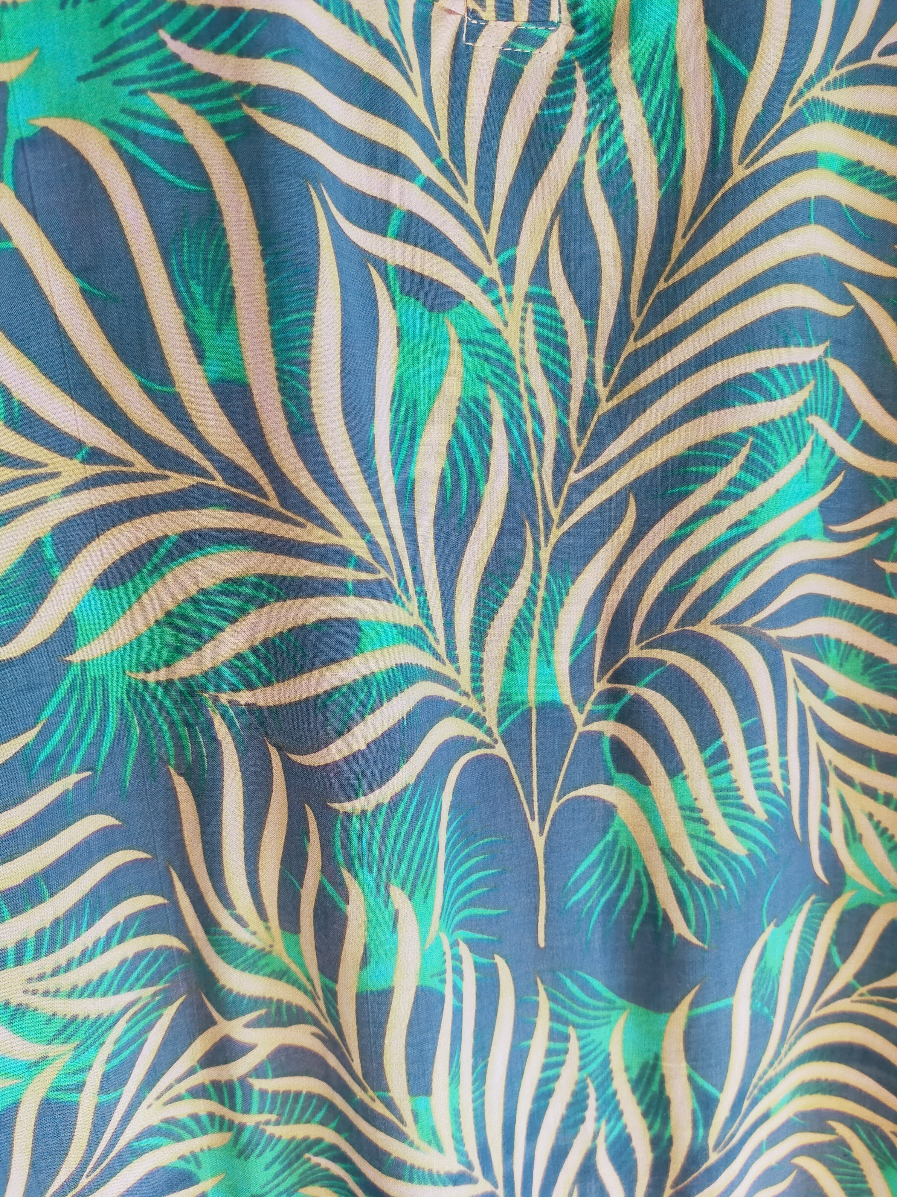 Jupe longue à motifs tropicaux