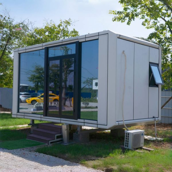 Capsumax Apple Cabin A2 5.8m