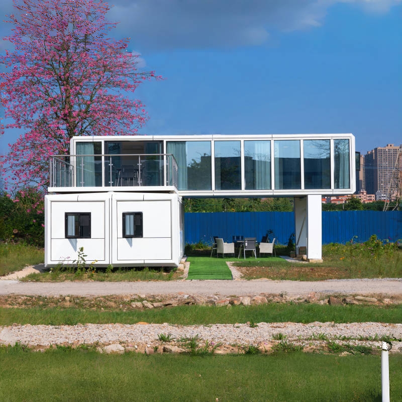 Apple Cabin Model D1