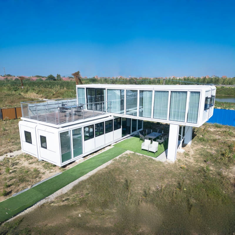 Apple Cabin Model D1