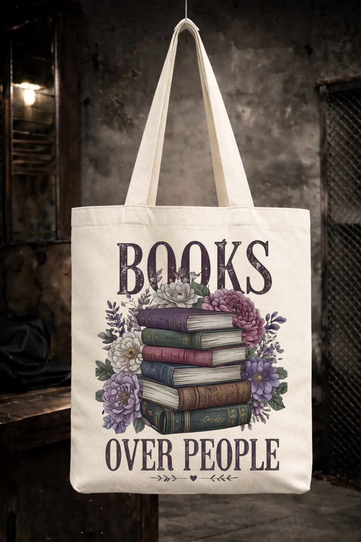 BOOKS LOVER · TOTE BAG