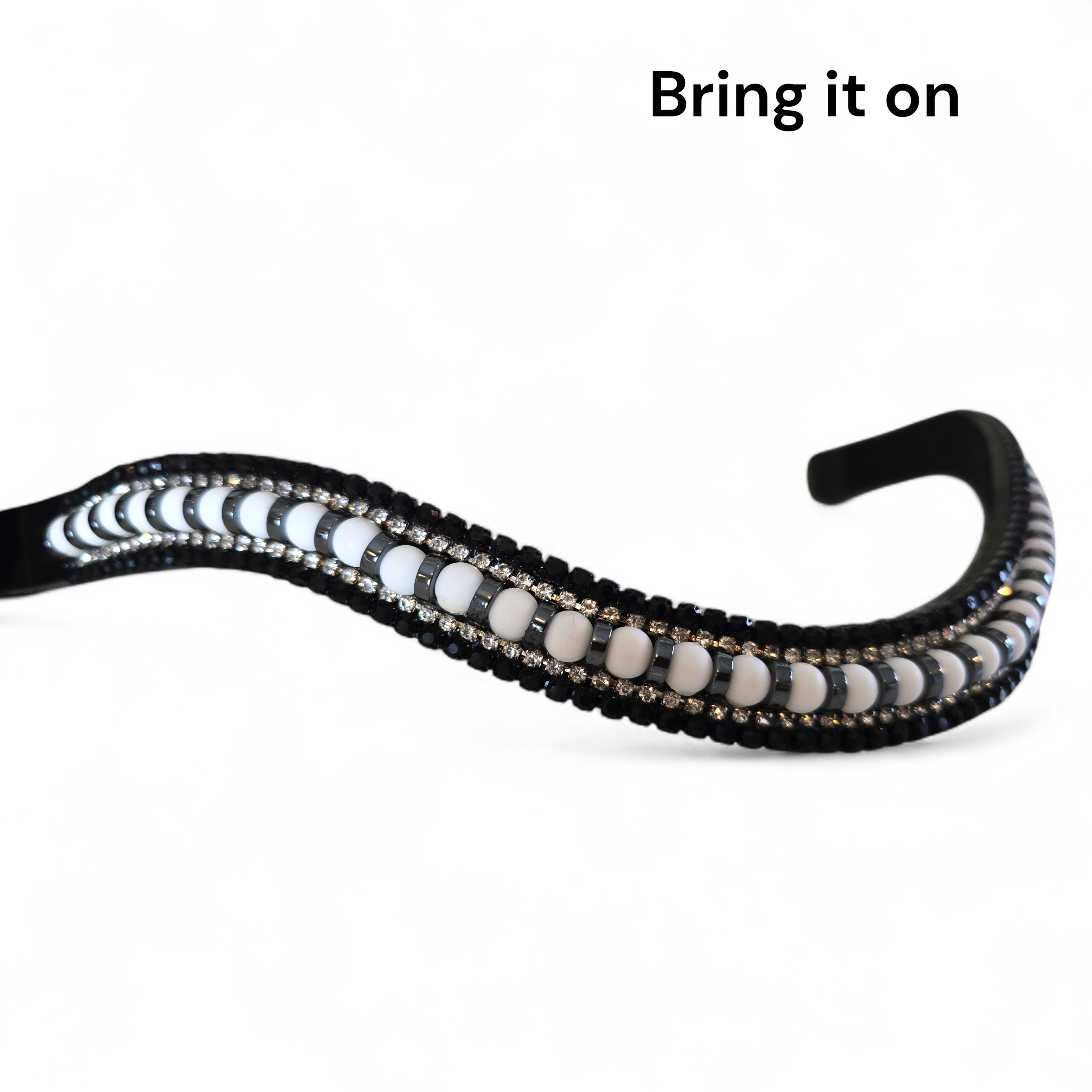 Frontriem 'Bring it on'