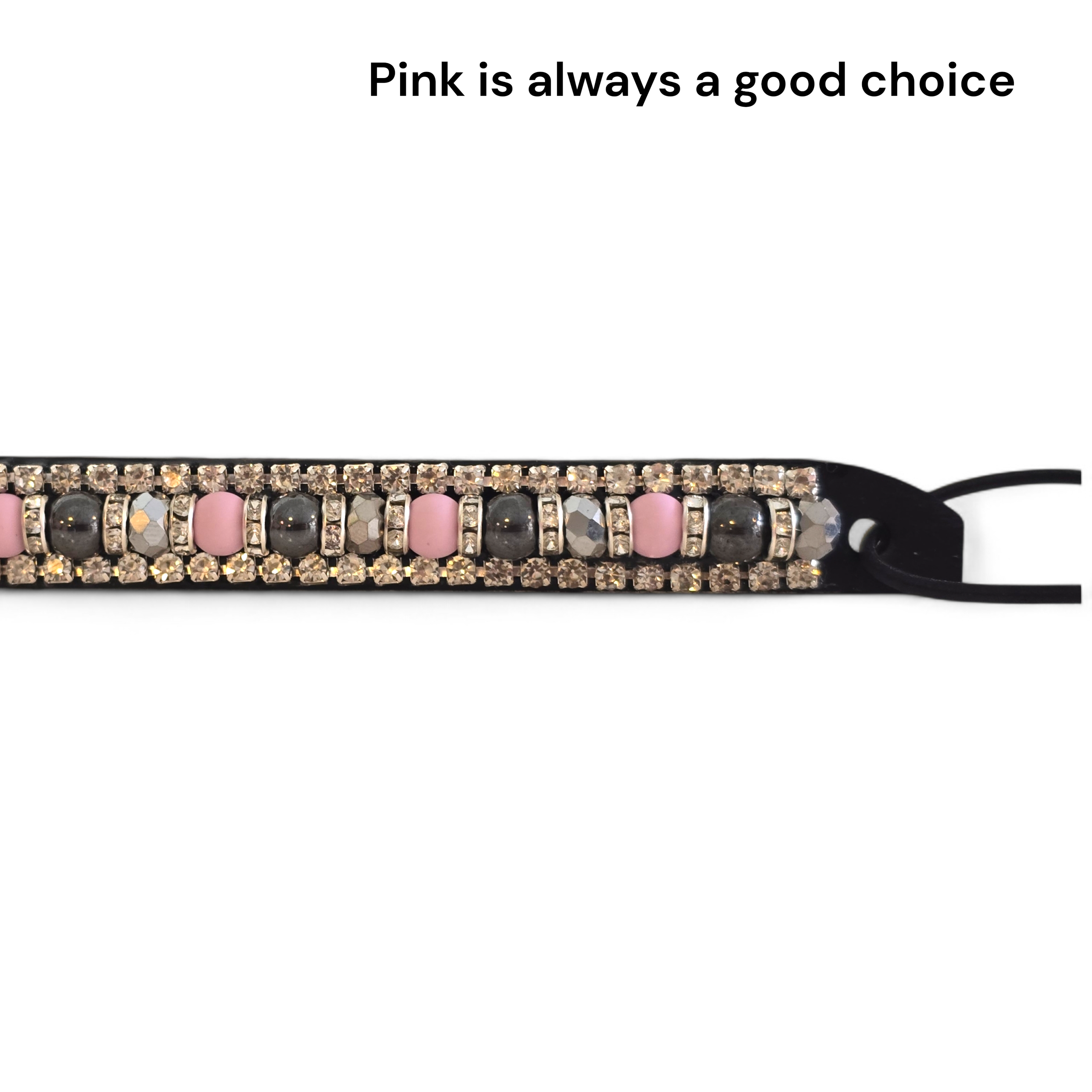 Zadeljuweel 'Pink is always a good choice'