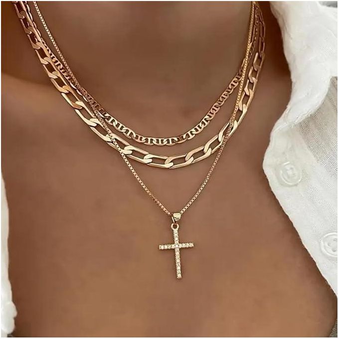 Collier croix pour femme, colliers empilables à superposer, délicat collier doré, chaîne plate style marin, pendentif croix et diamant CZ, bijou simple à offrir