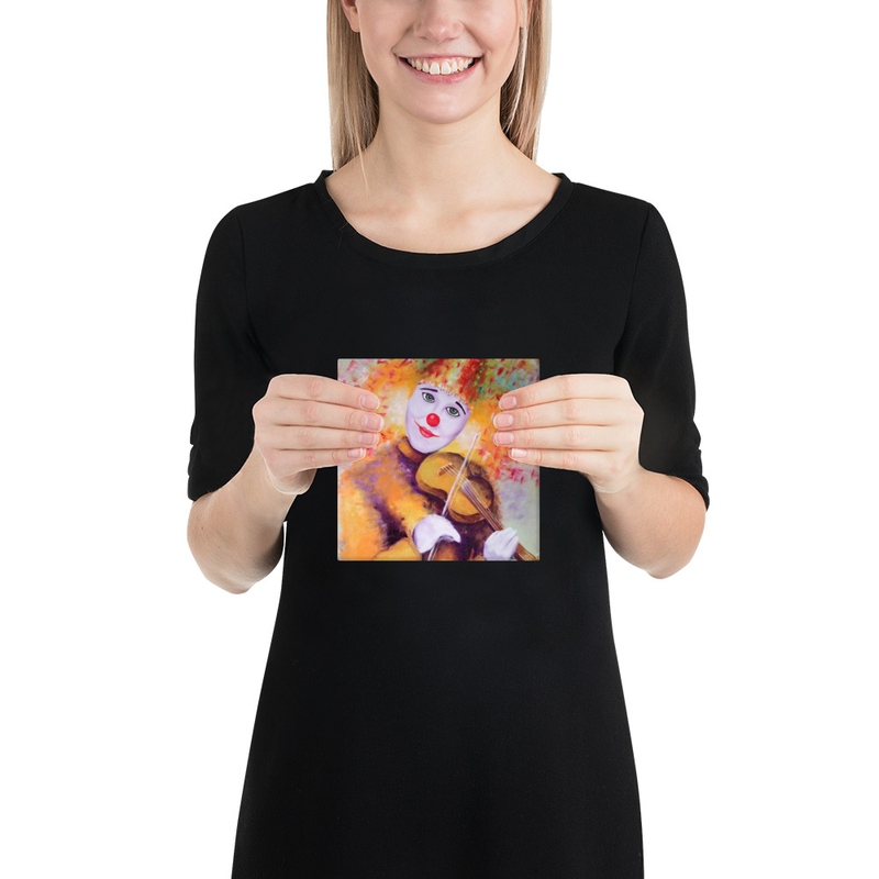 A sweet clown playing a violin
