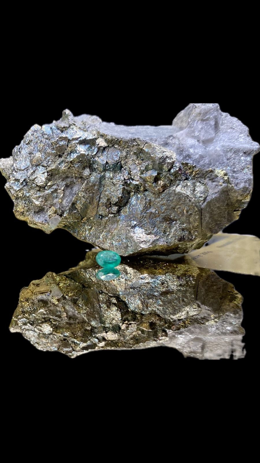 Esmeralda "Coqueta Natural"