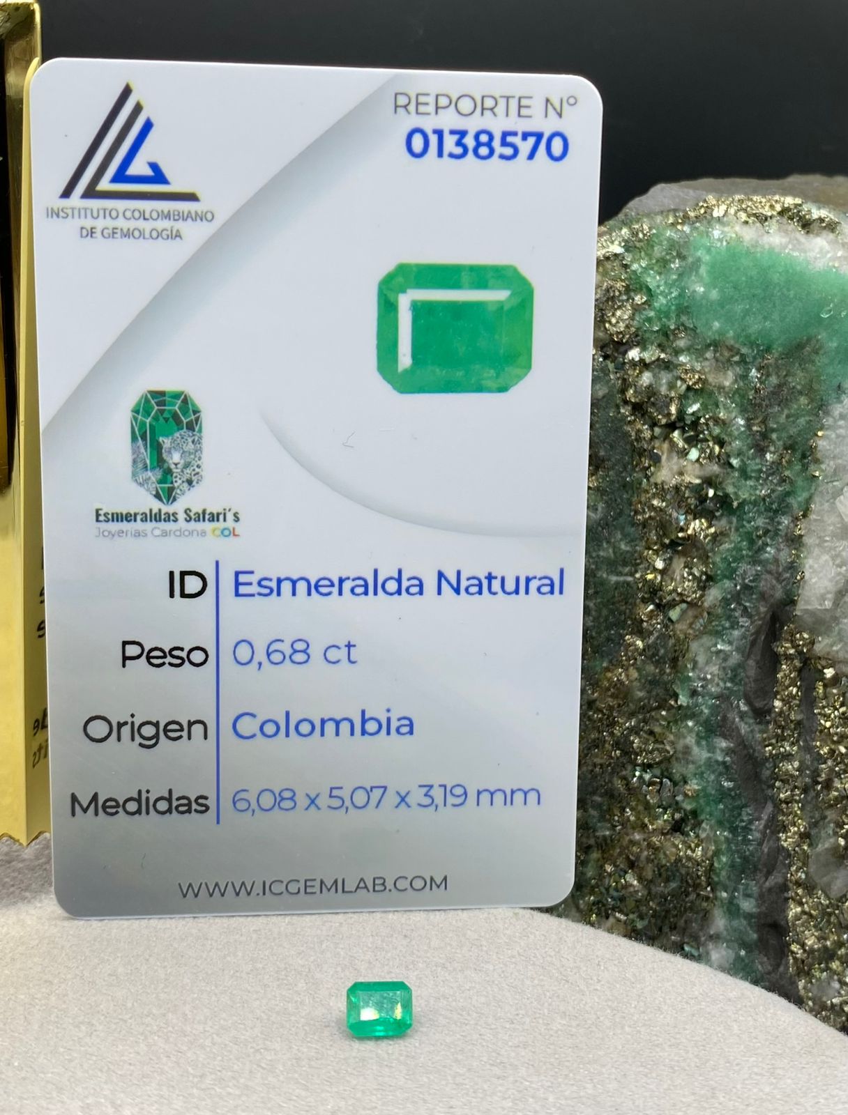 Esmeralda Natural