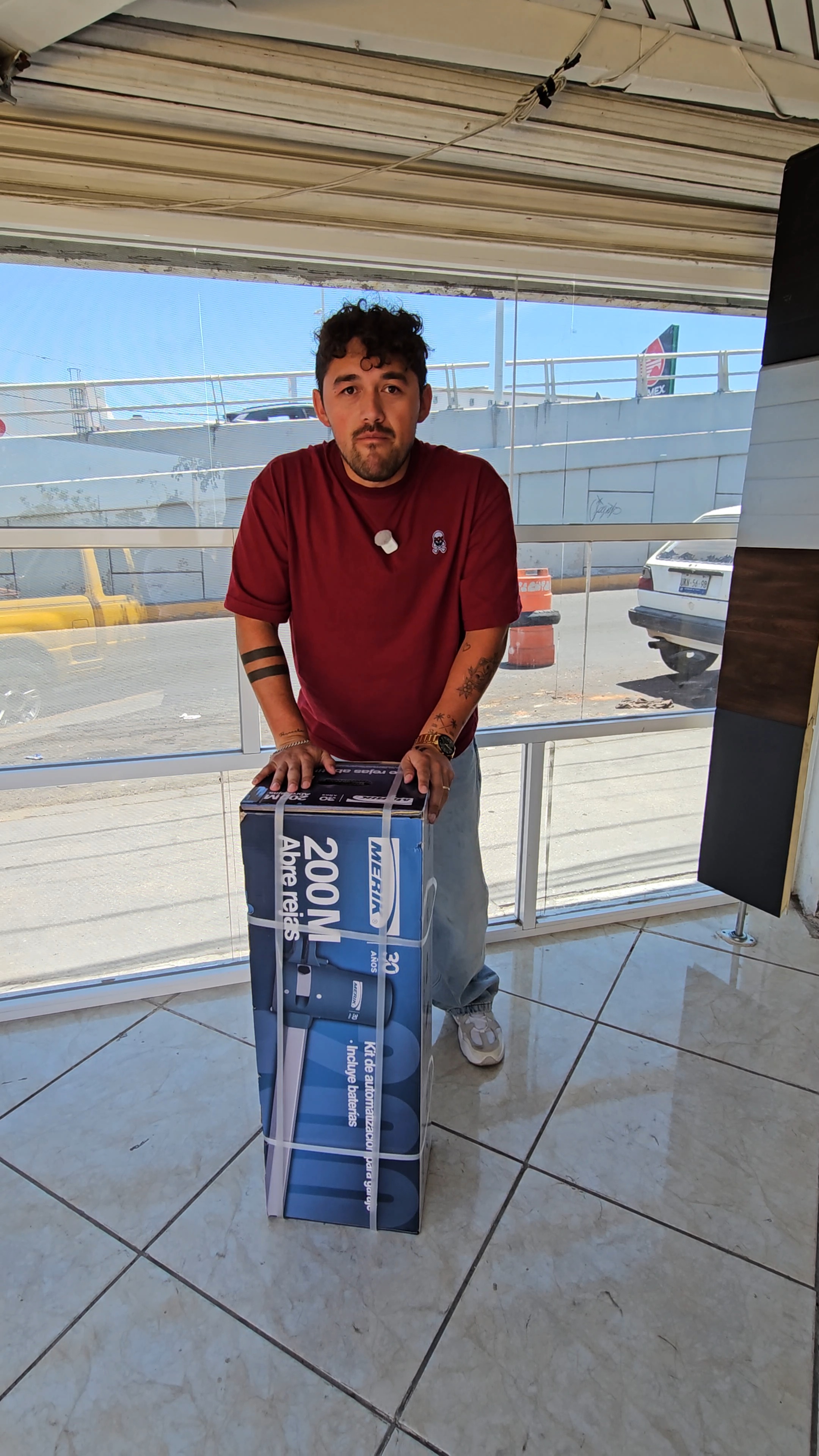 Motor para puerta abatible "200 M"