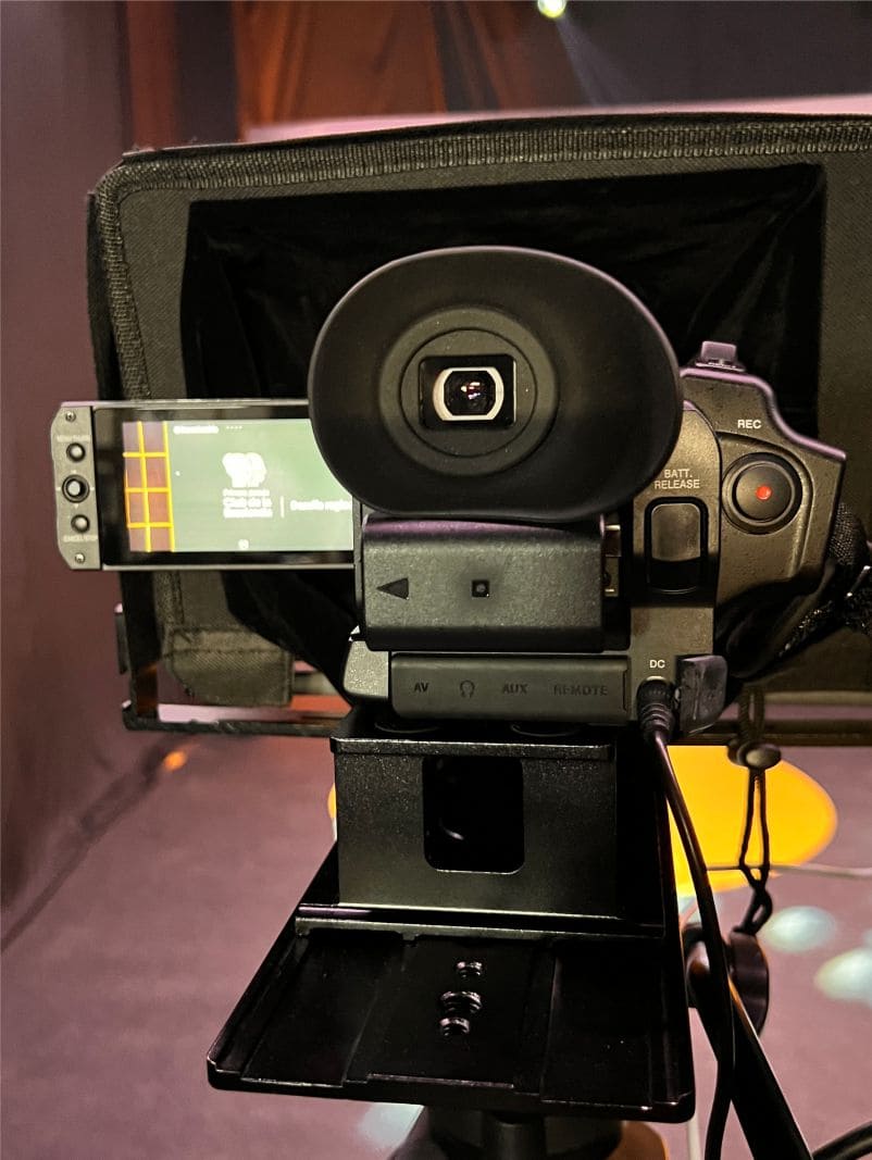 TELEPROMTER CAMARA