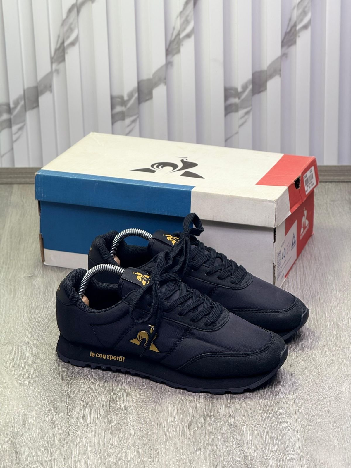 Lecoq Sportif - Negras doradas