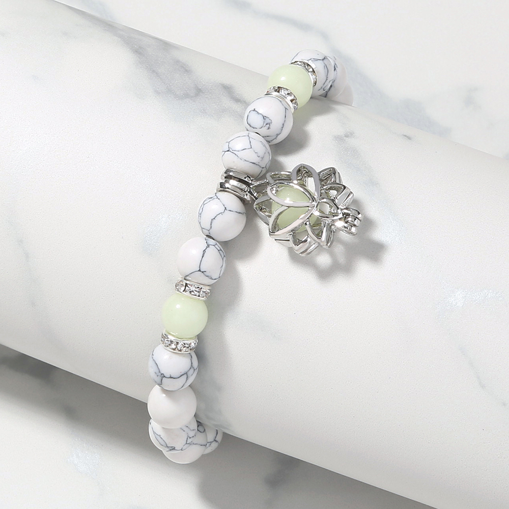 Bracelet Lotus Lumineux (Glow in the Dark)