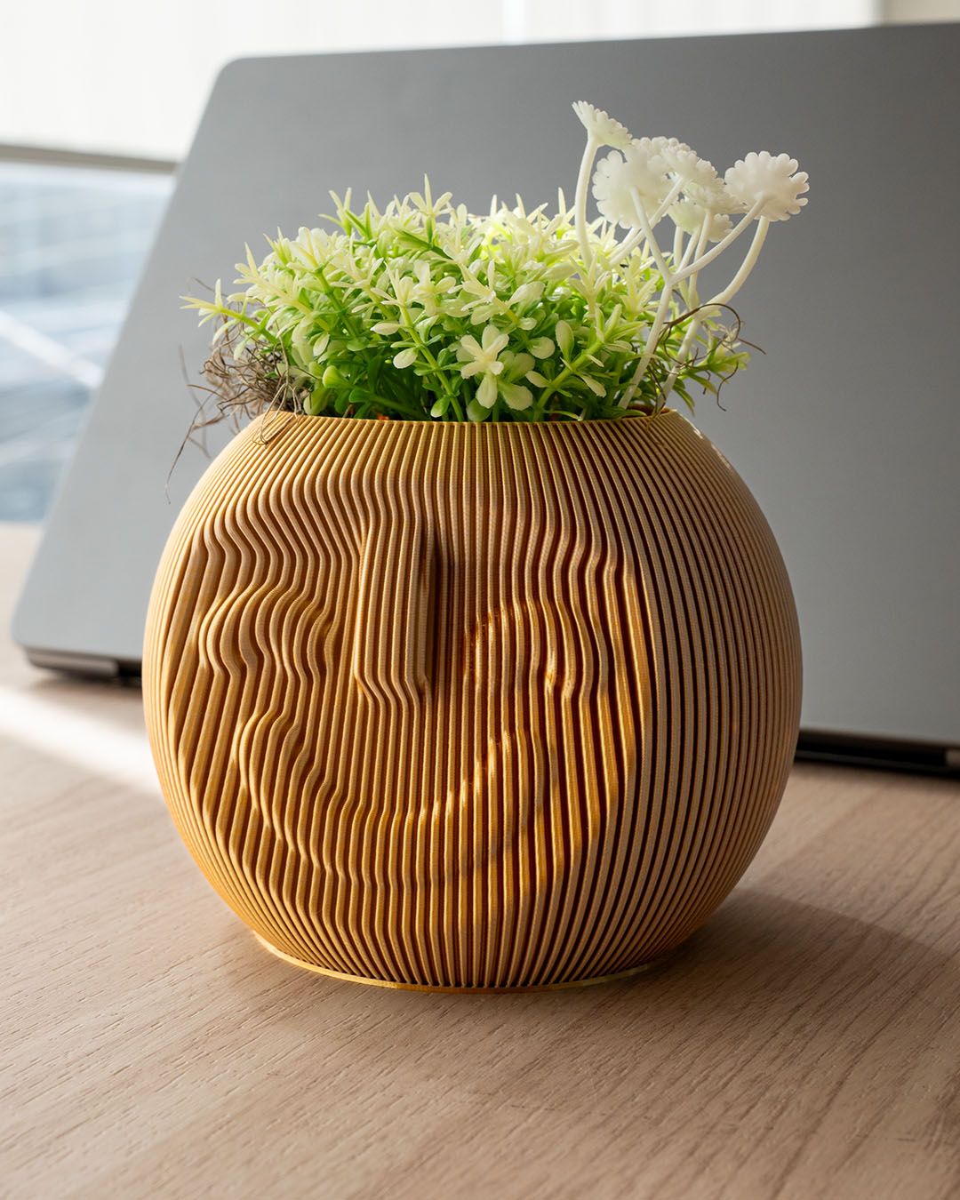 Vase Smiley Dude