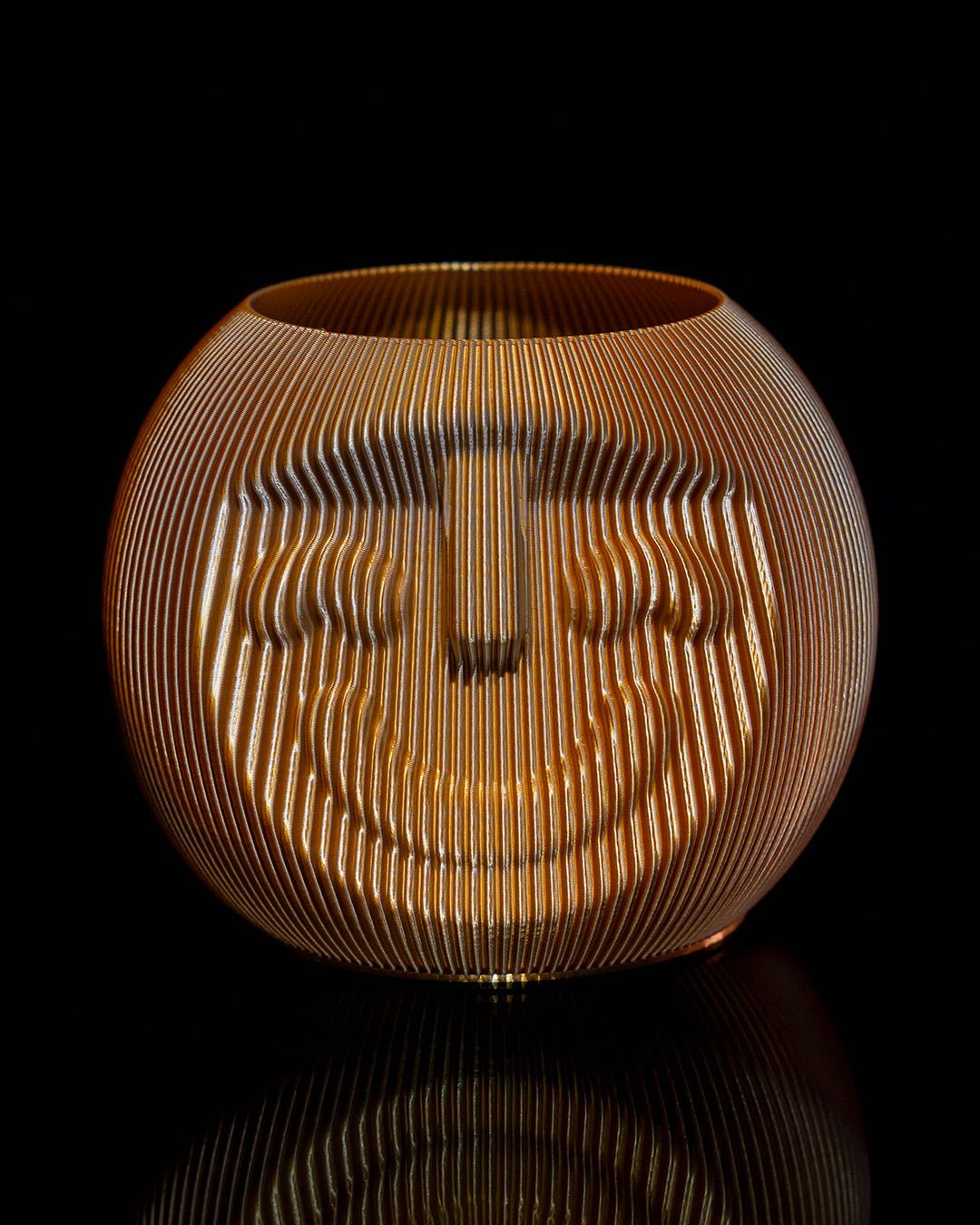 Vase Smiley Dude